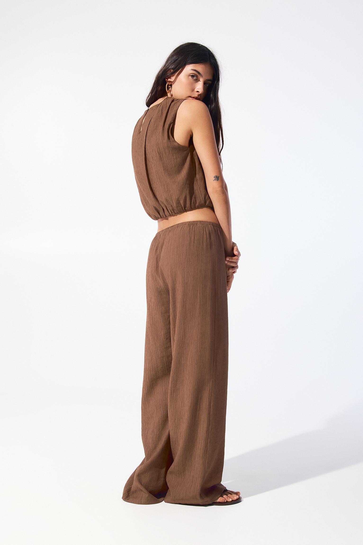 Rustic balloon top Product Image