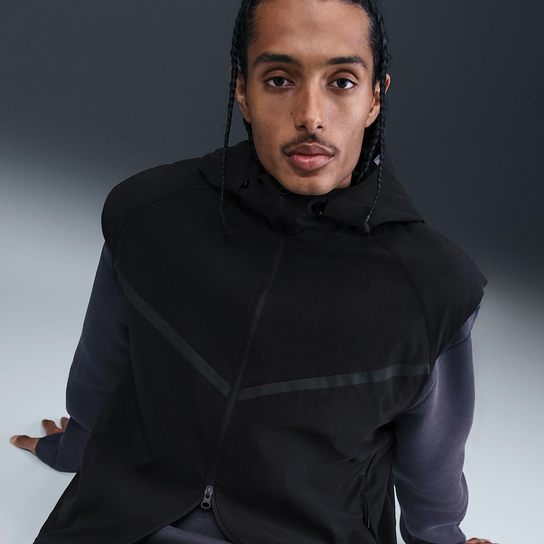 Nike Mens Tech Dri-FIT Woven Windrunner Vest | HV0982-010 Product Image