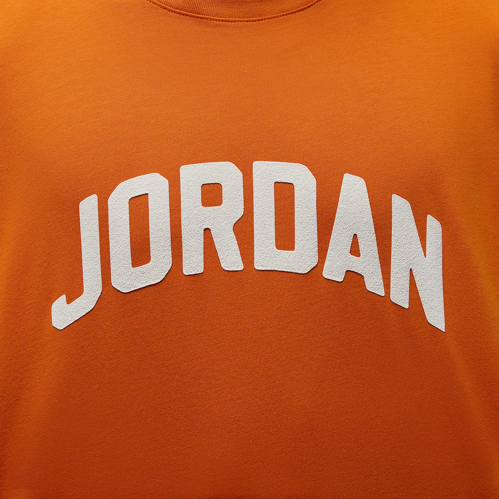 Mens Jordan Flight Essentials T-Shirt | HQ8935-805 Product Image