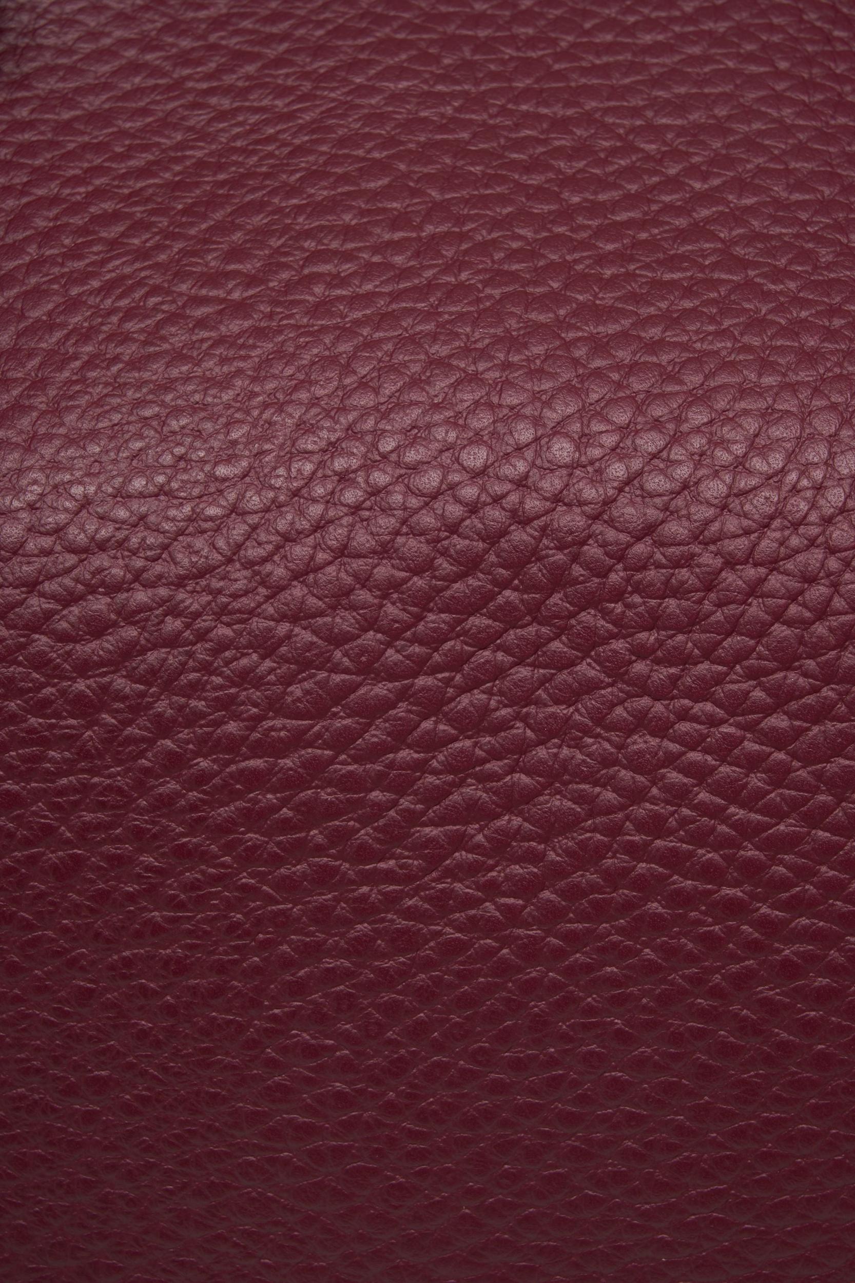 Grained leather shopper Product Image