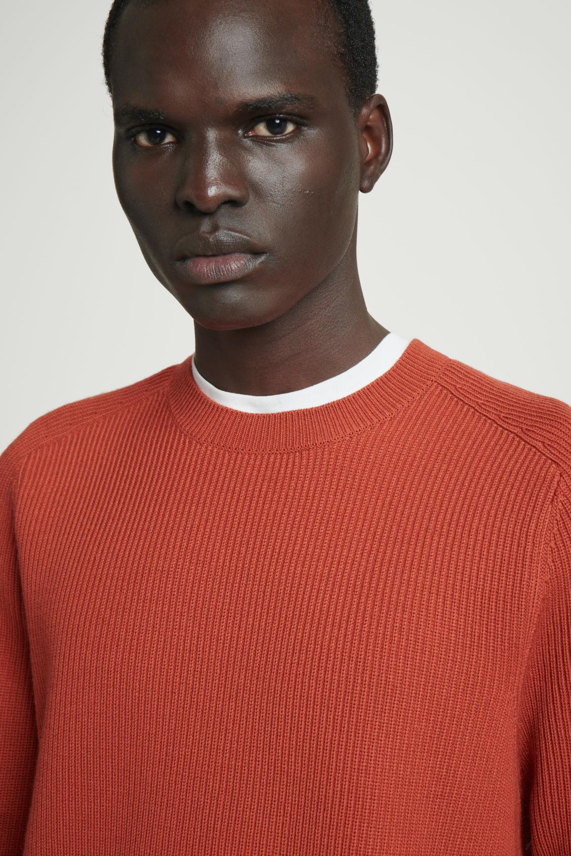 RIBBED MERINO WOOL SWEATER Product Image