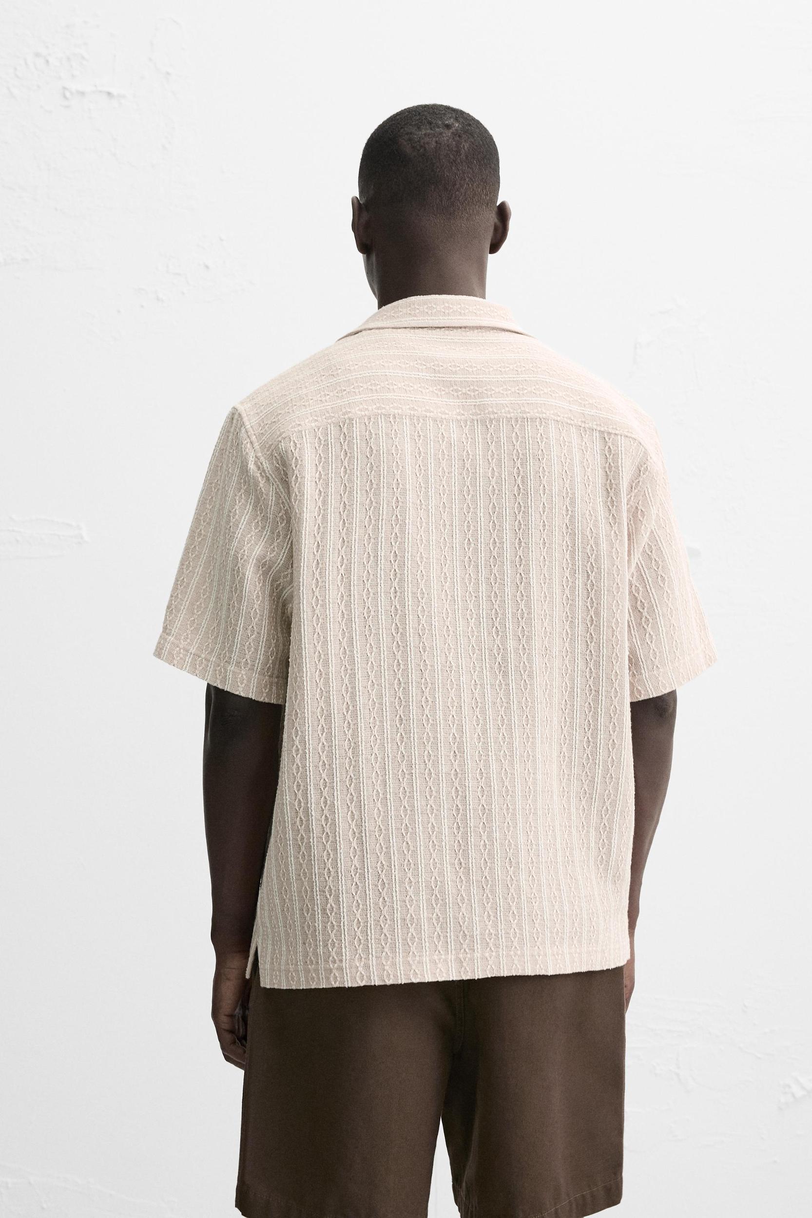 GEOMETRIC JACQUARD SHIRT Product Image