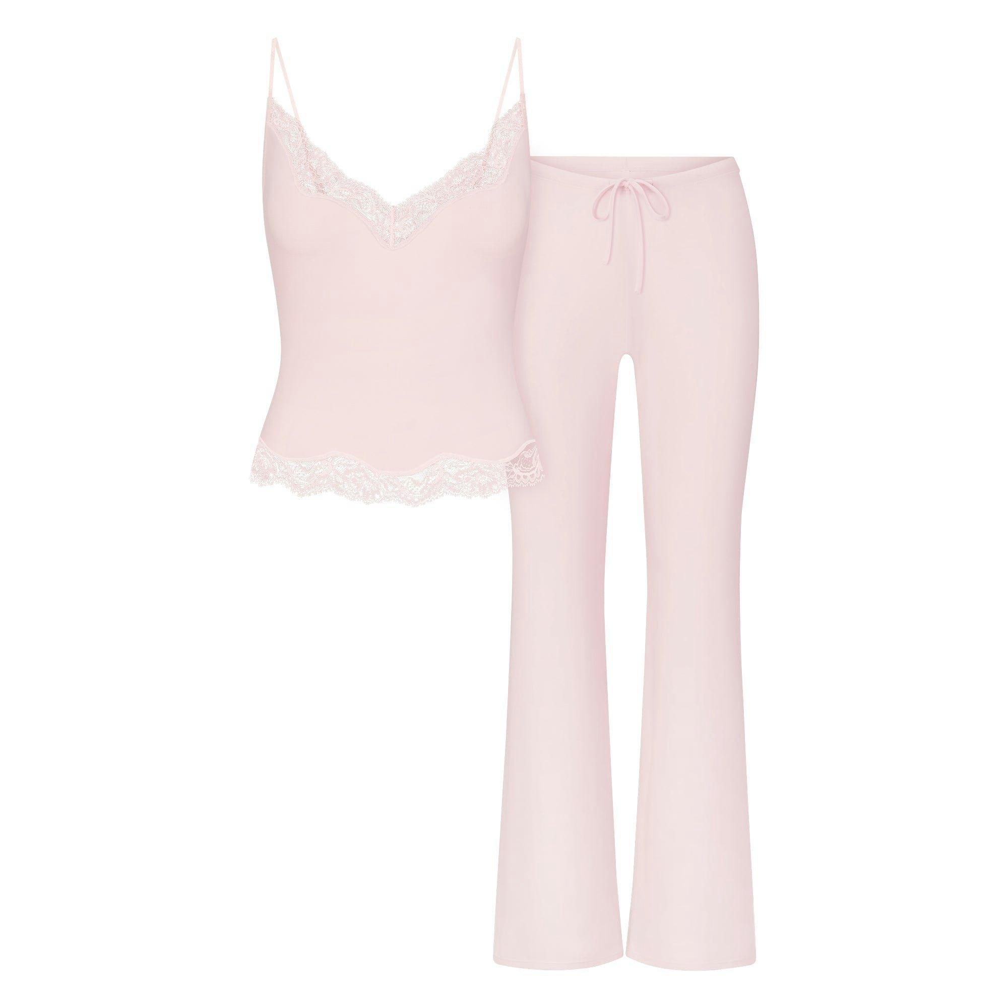 SKIMS SLEEP LACE CAMI AND PANT SET | BARELY PINK Product Image