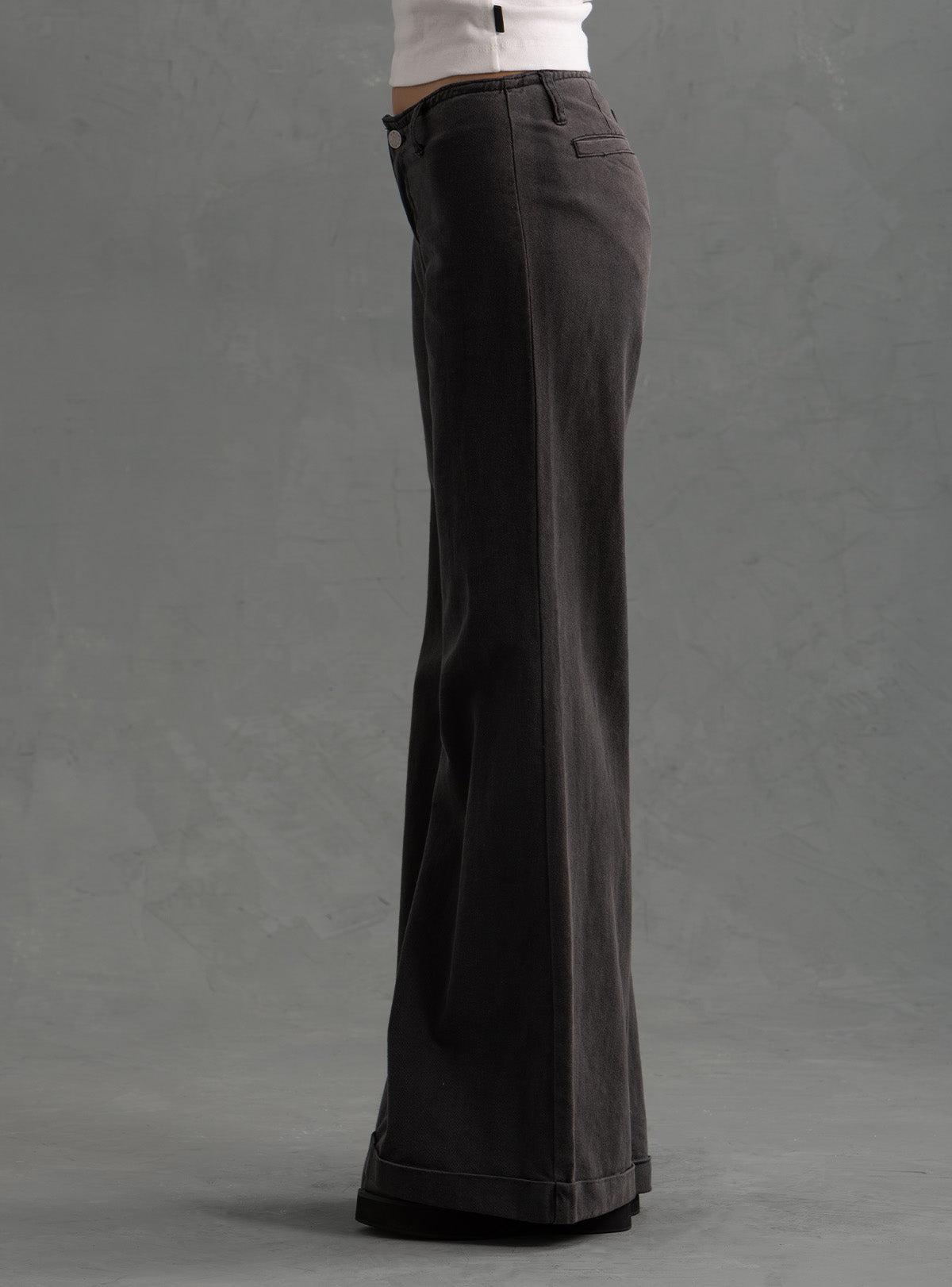 Lith Pants Female Product Image