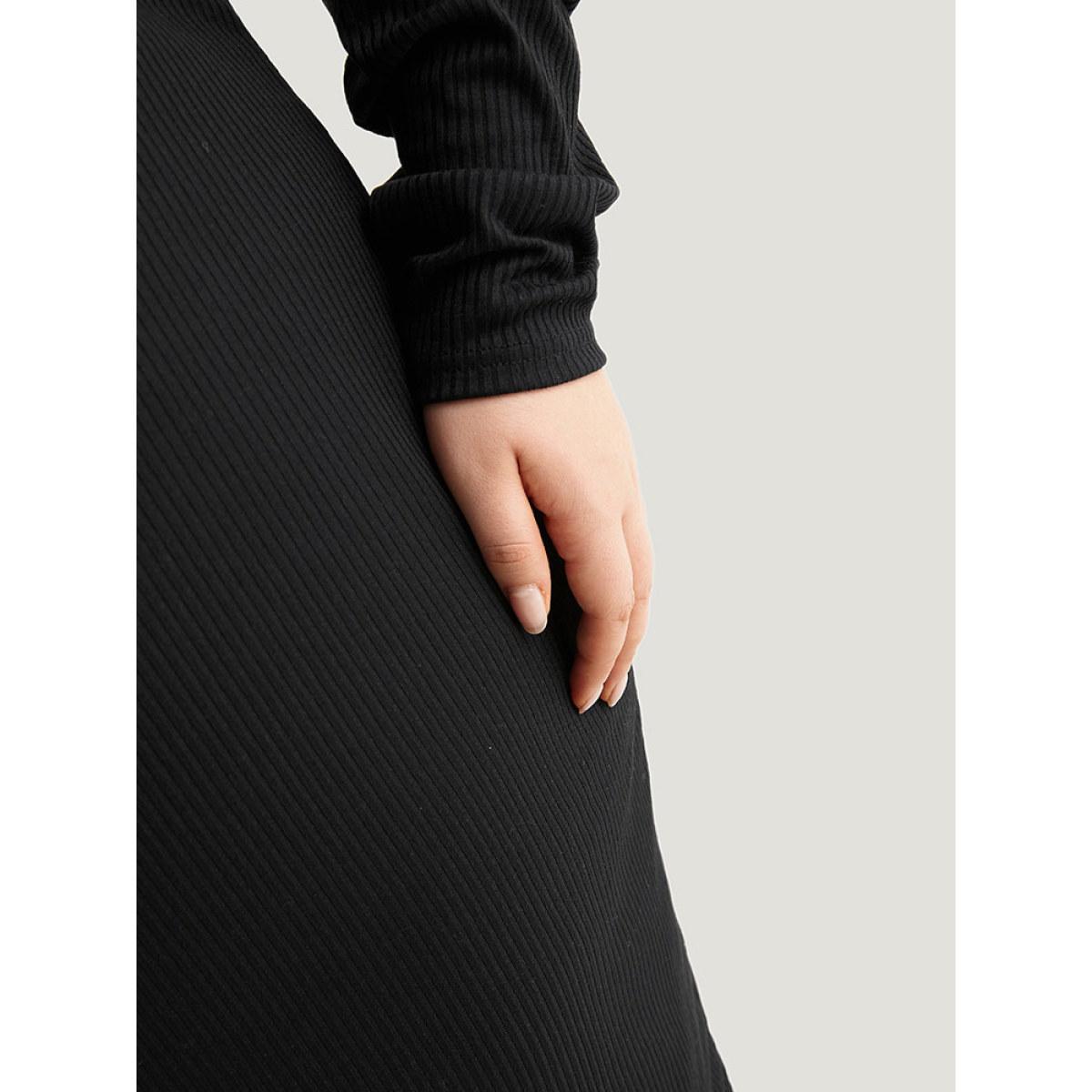 Plus Size Plain Rib Knit Metal Detail Cami Dress Black Women Casual Texture Spaghetti Strap Long Sleeve Curvy Knee Dress BloomChic 12/L Product Image