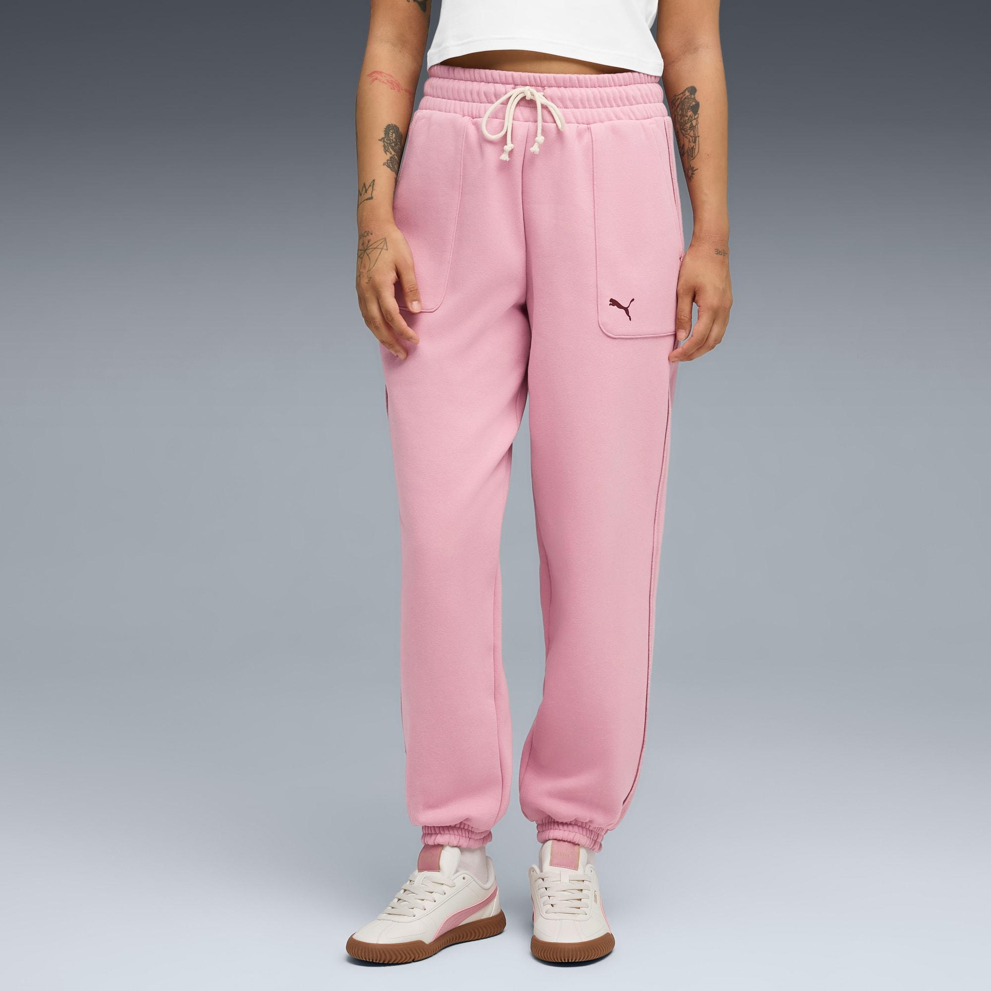 ESS Double Up Jogger Women Product Image
