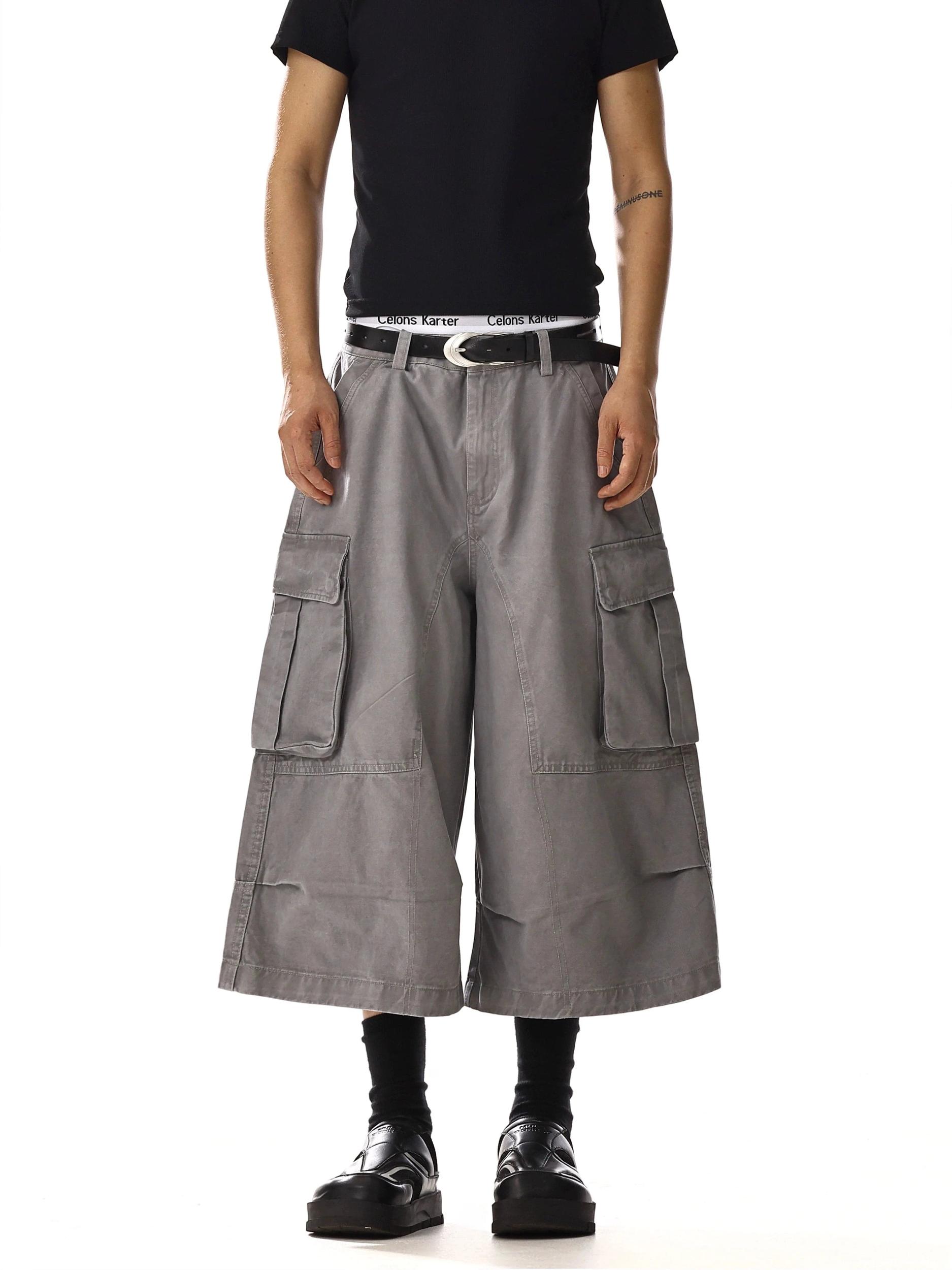 RT No. 18243 WORKWEAR CARGO SHORTS Product Image