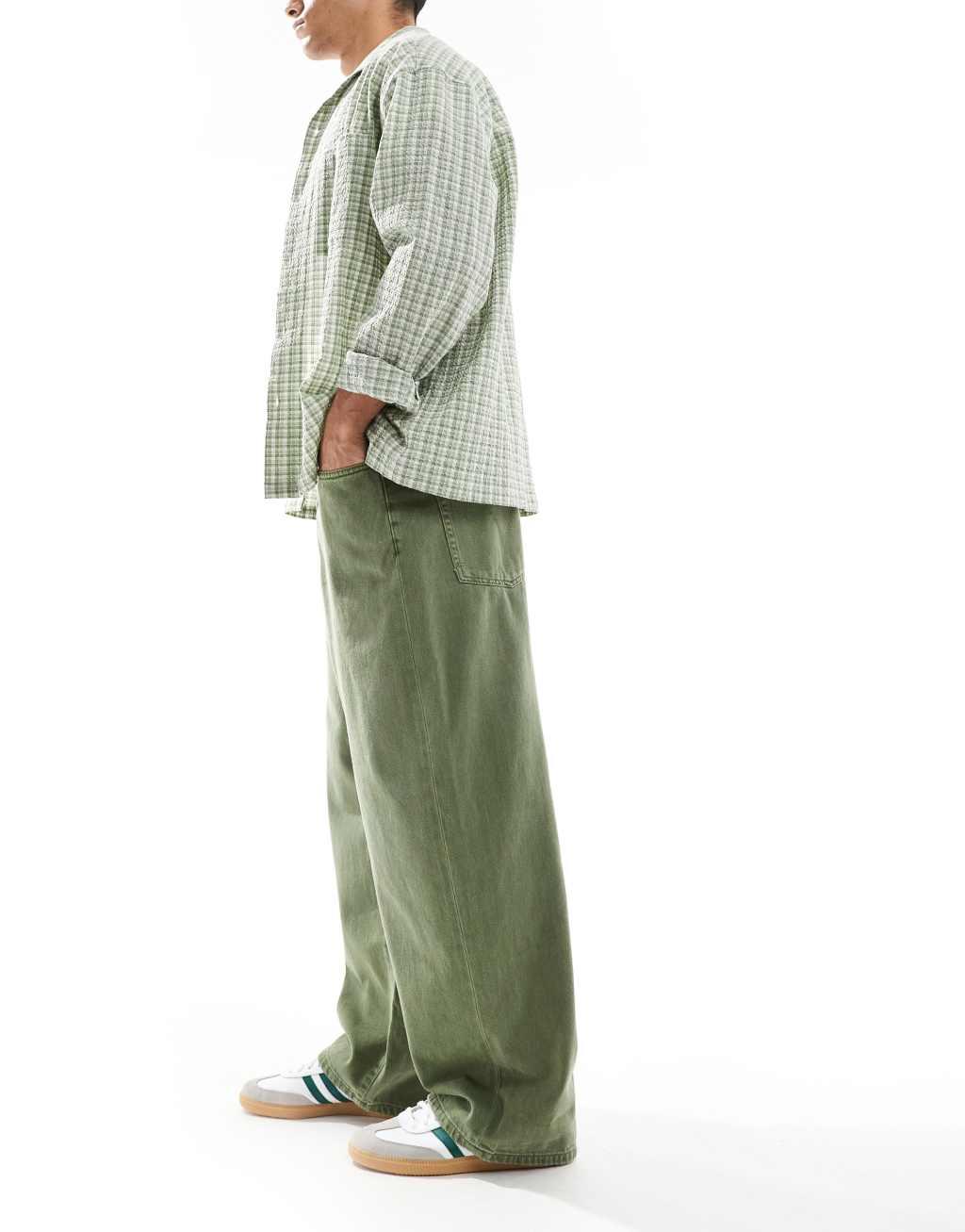 ONLY & SONS Carl balloon fit jeans in green wash Product Image