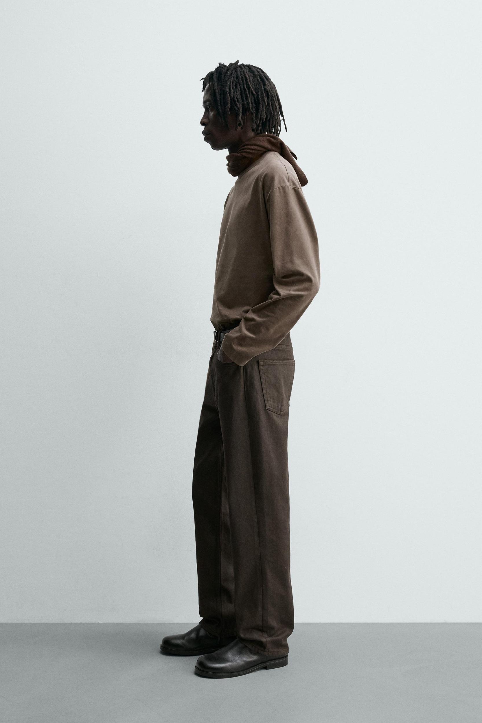 WASHED LONG SLEEVE T-SHIRT Product Image