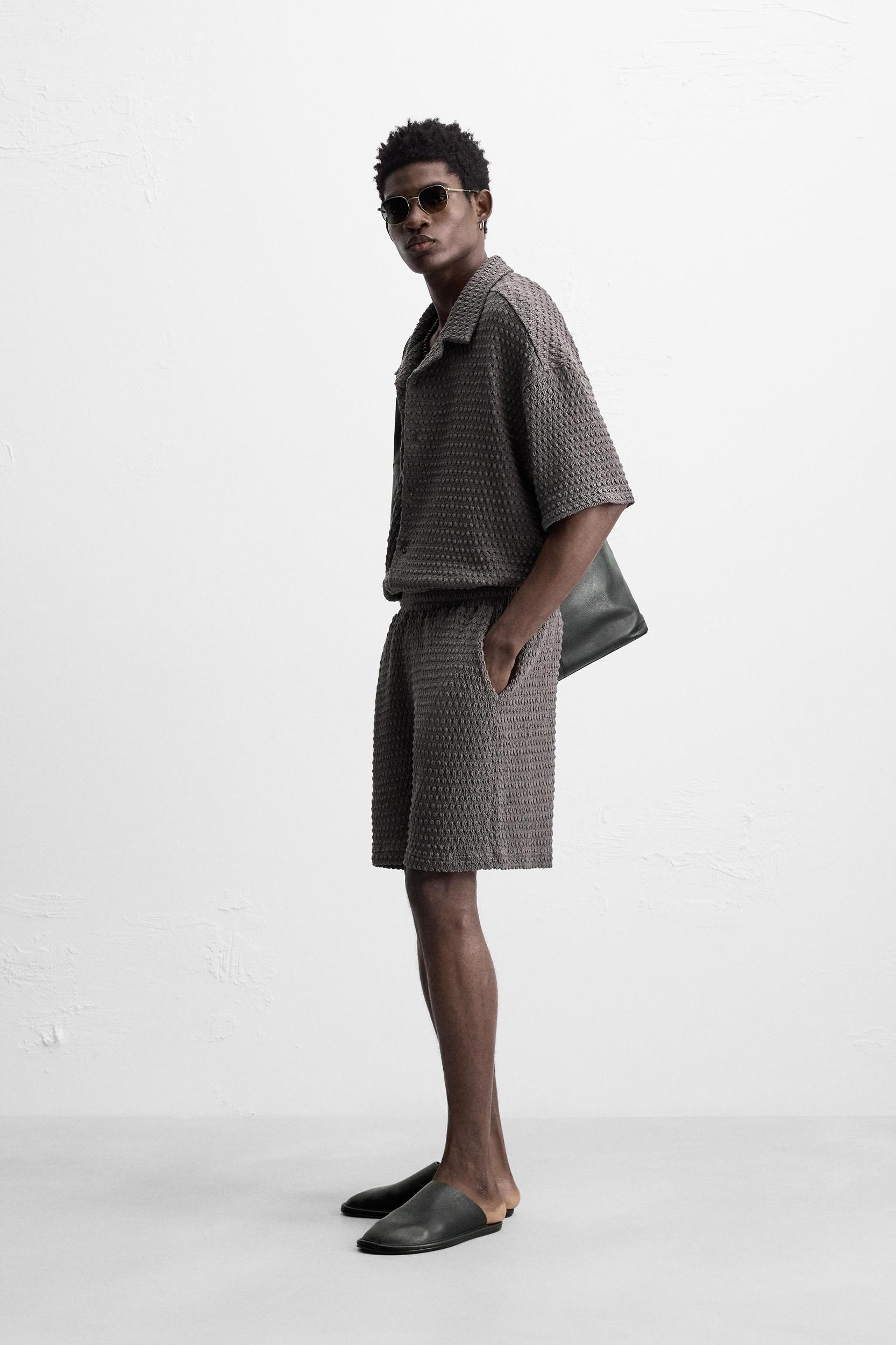 IRREGULAR TEXTURED SHIRT Product Image