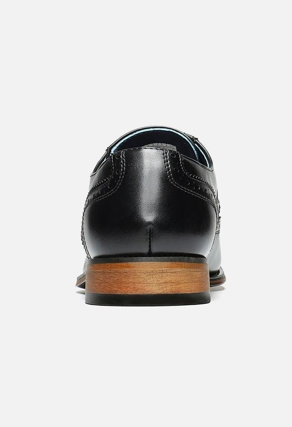 Men's Classic Wingtip Wide Dress Shoes Product Image