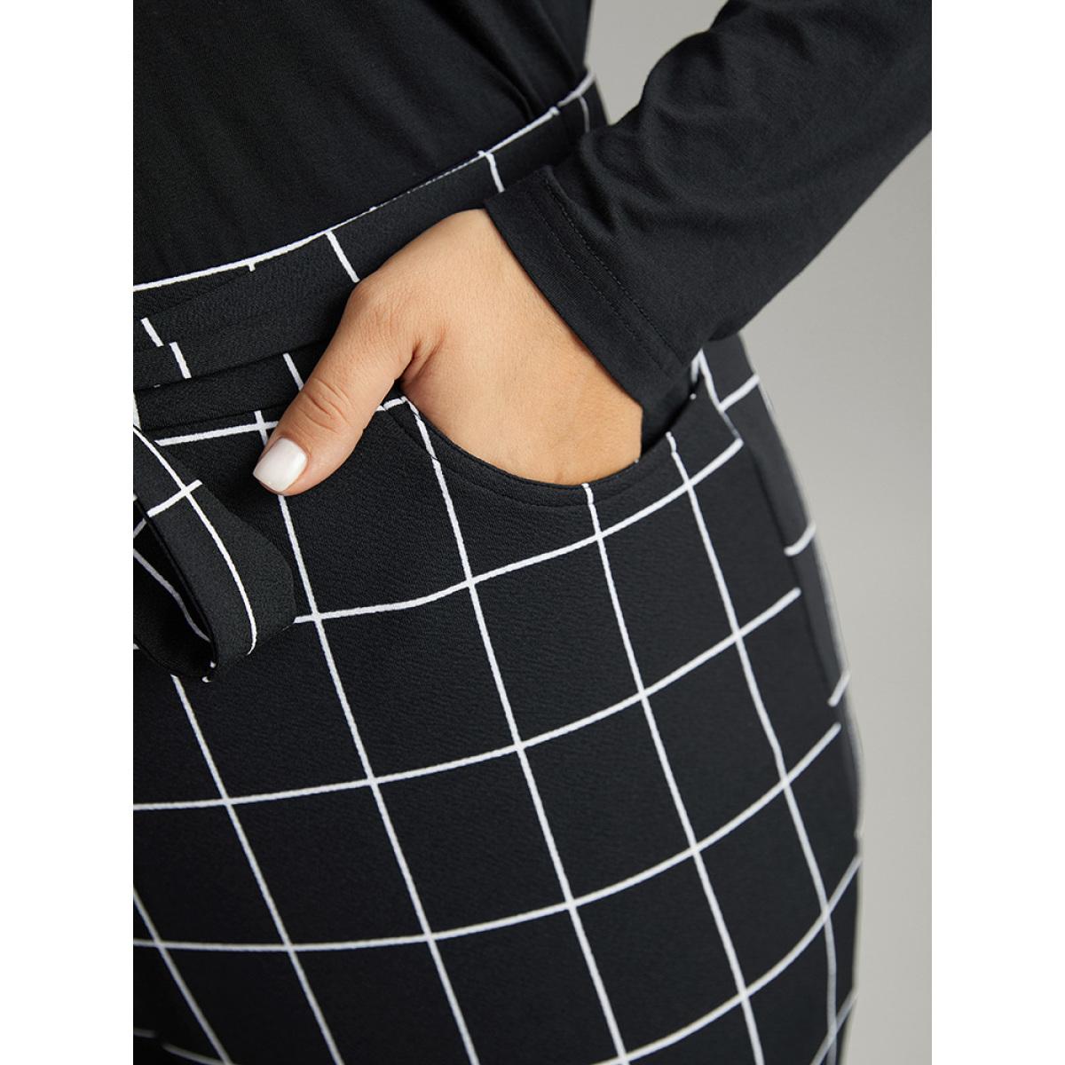 Plus Size Plaid Elastic Waist Ties Bodycon Pants Women Black Elegant Bodycon High Rise Dailywear Pants BloomChic 12/L Product Image