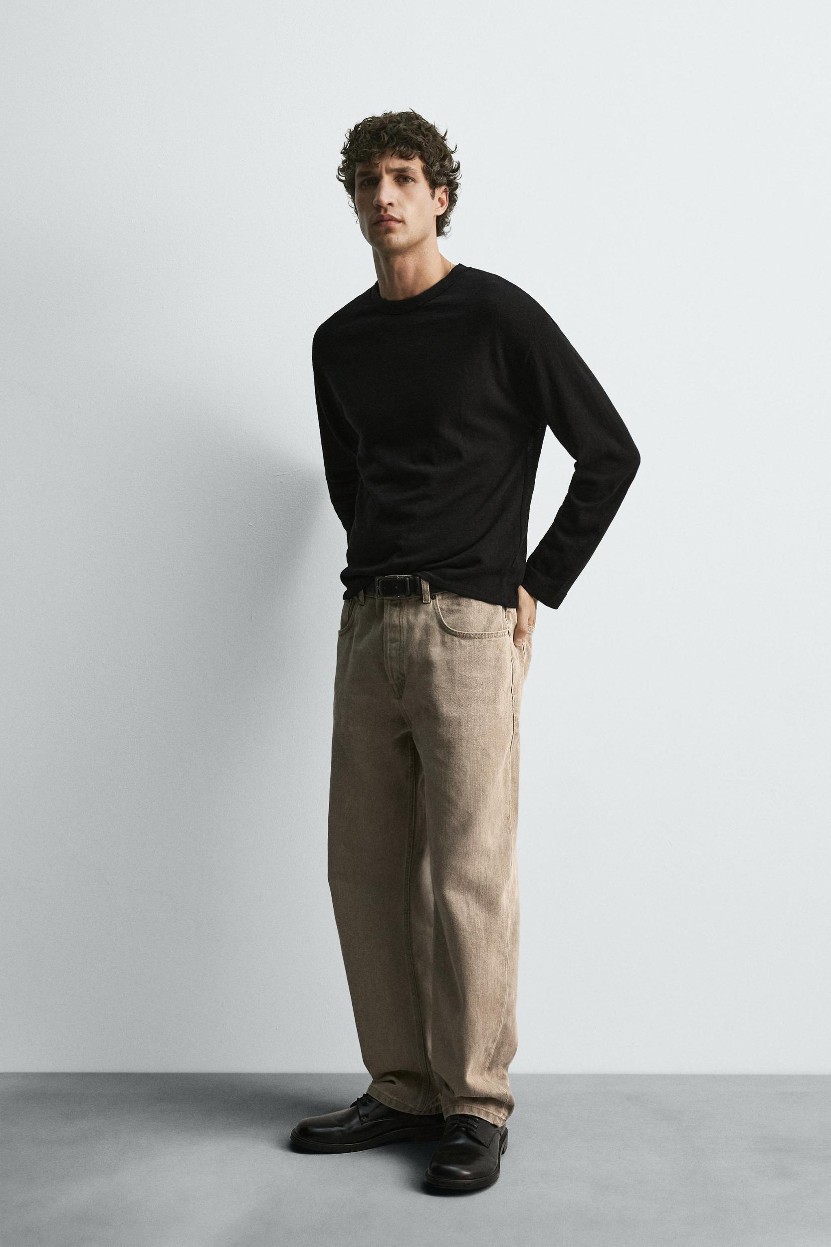 SLIM STRAIGHT FIT JEANS Product Image