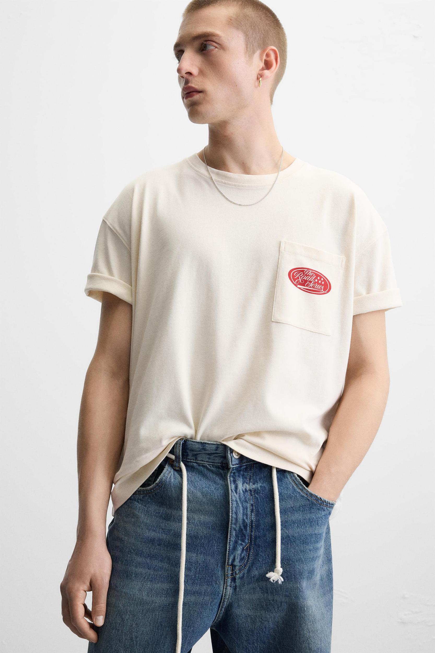 COMBINATION PRINT T-SHIRT Product Image