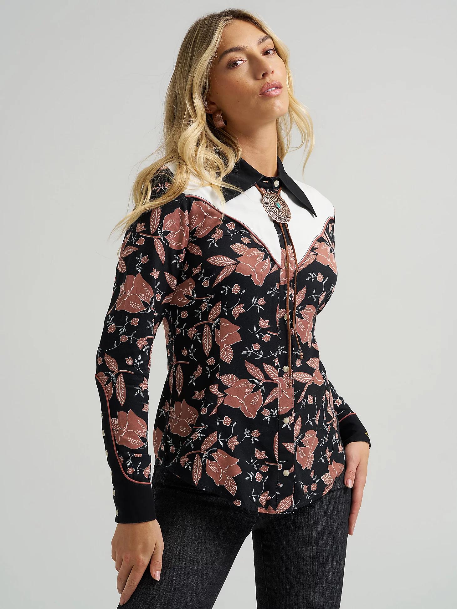 Wrangler x Lainey Wilson Folk Print Western Snap Shirt | Women's TOPS | Wrangler® Product Image