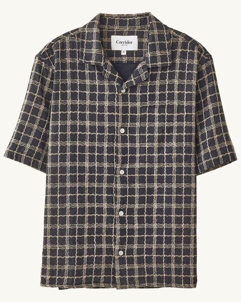 Wavy Linen SS - Black Product Image