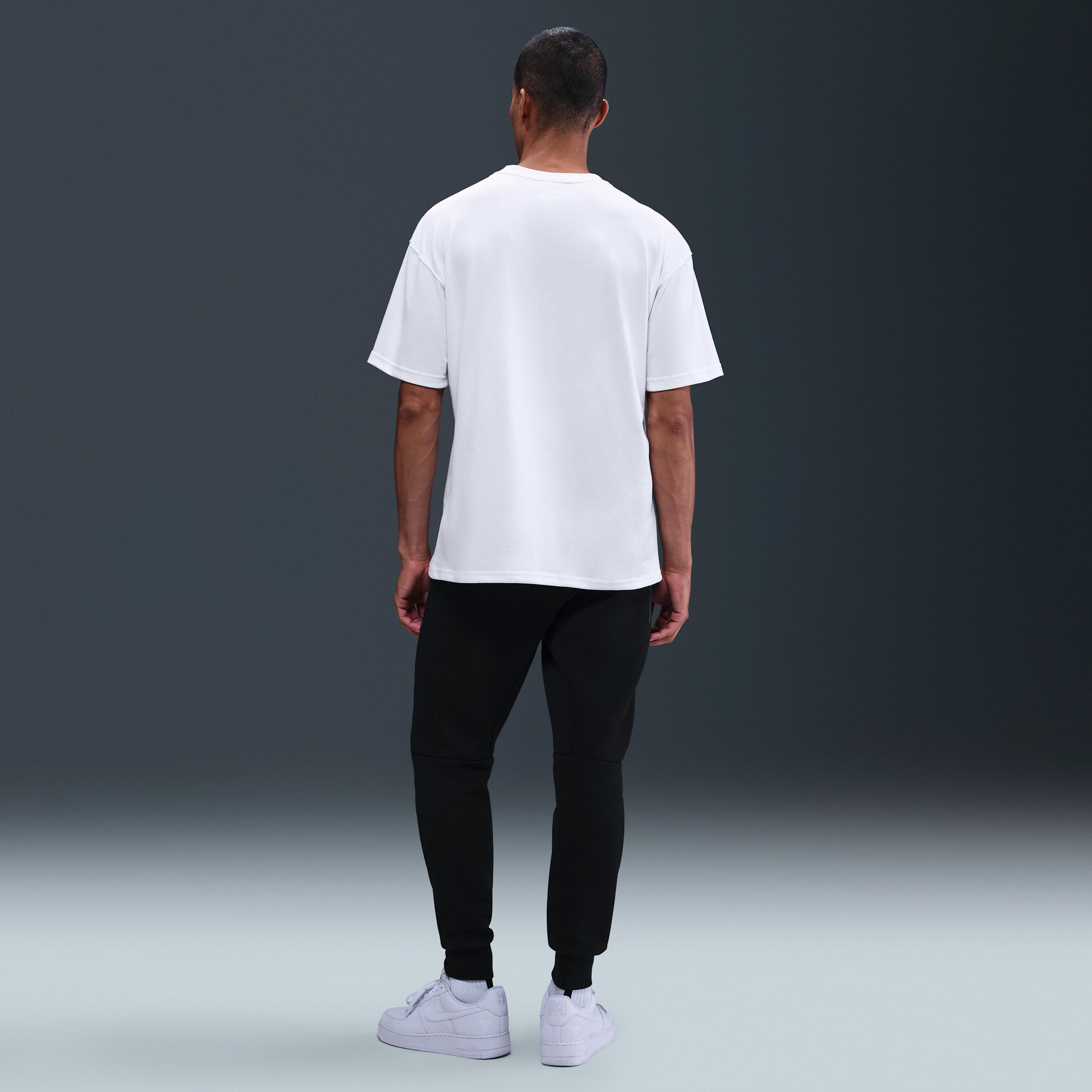 Nike Men's Kobe Dri-FIT Basketball T-Shirt Product Image