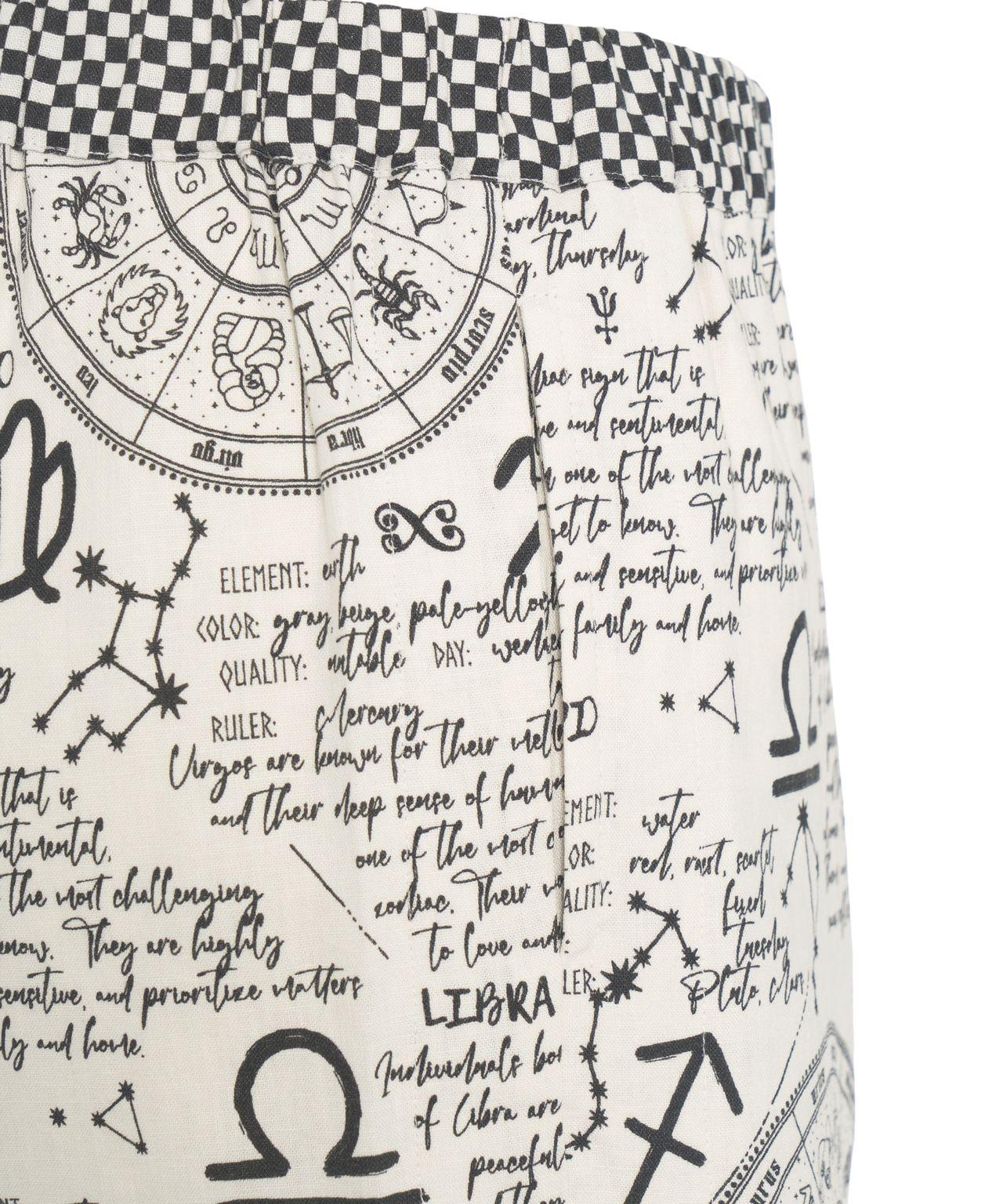 Shorts with print Product Image