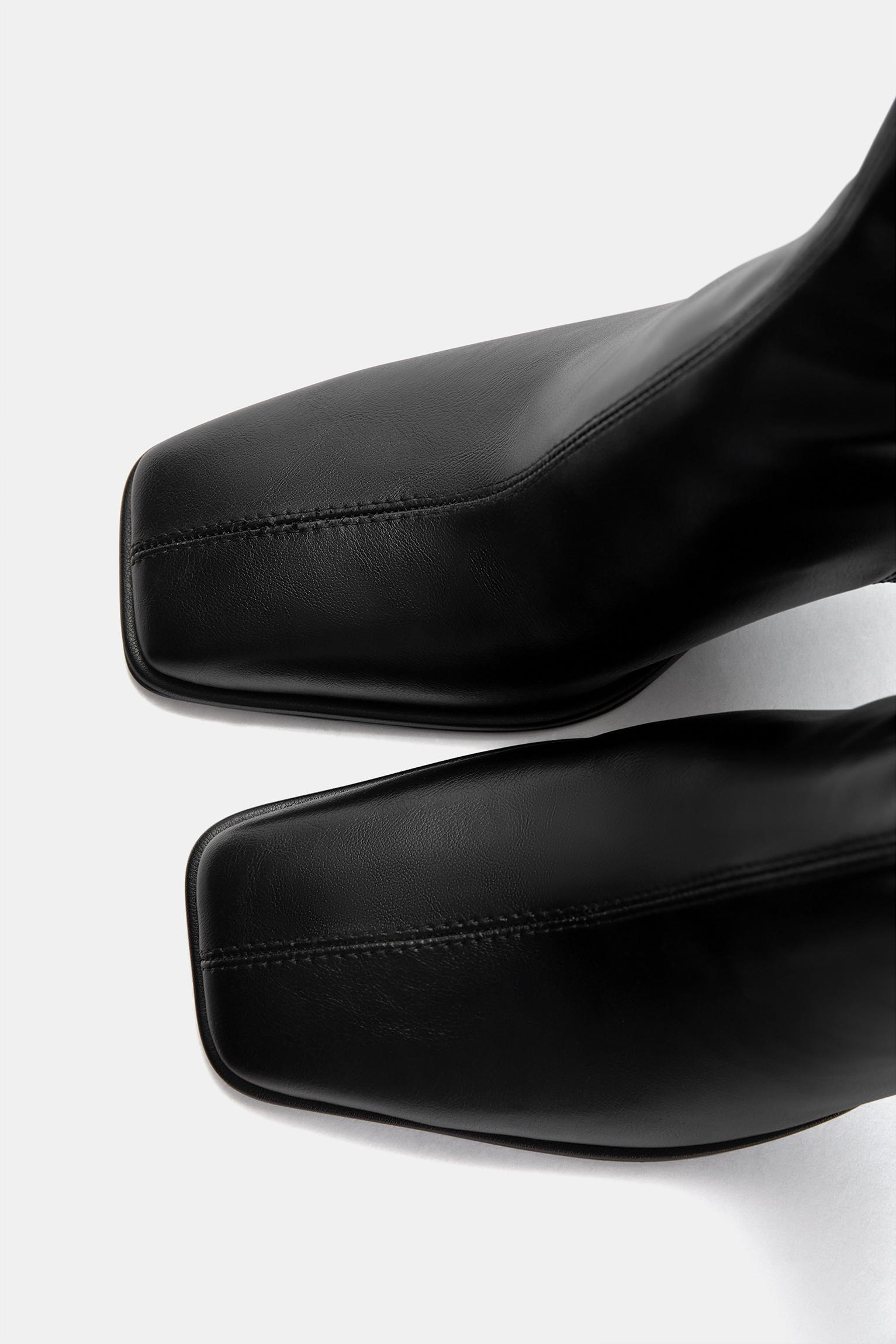 Stretch heeled ankle boots Product Image