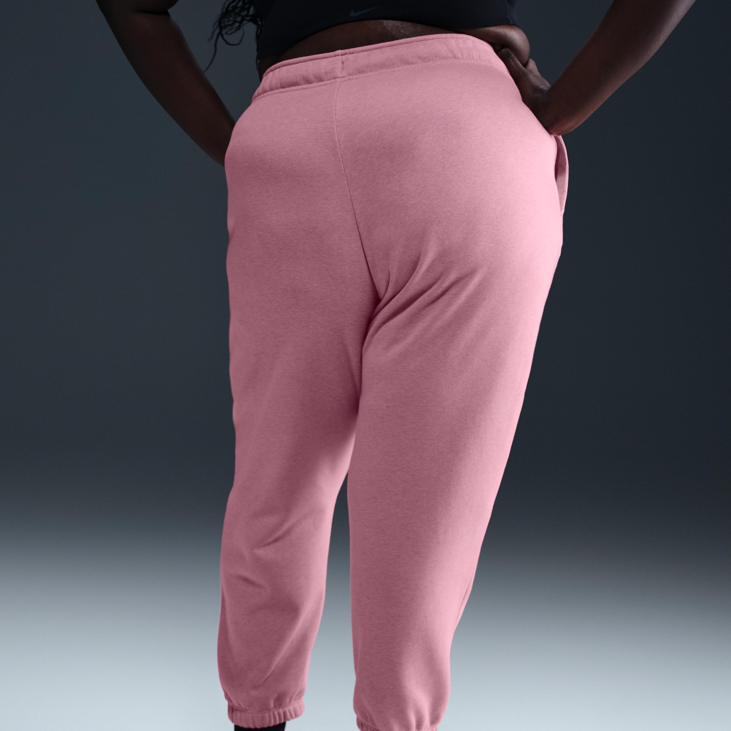 Nike Sportswear Club Fleece Women's Mid-Rise Oversized Sweatpants (Plus Size) Product Image