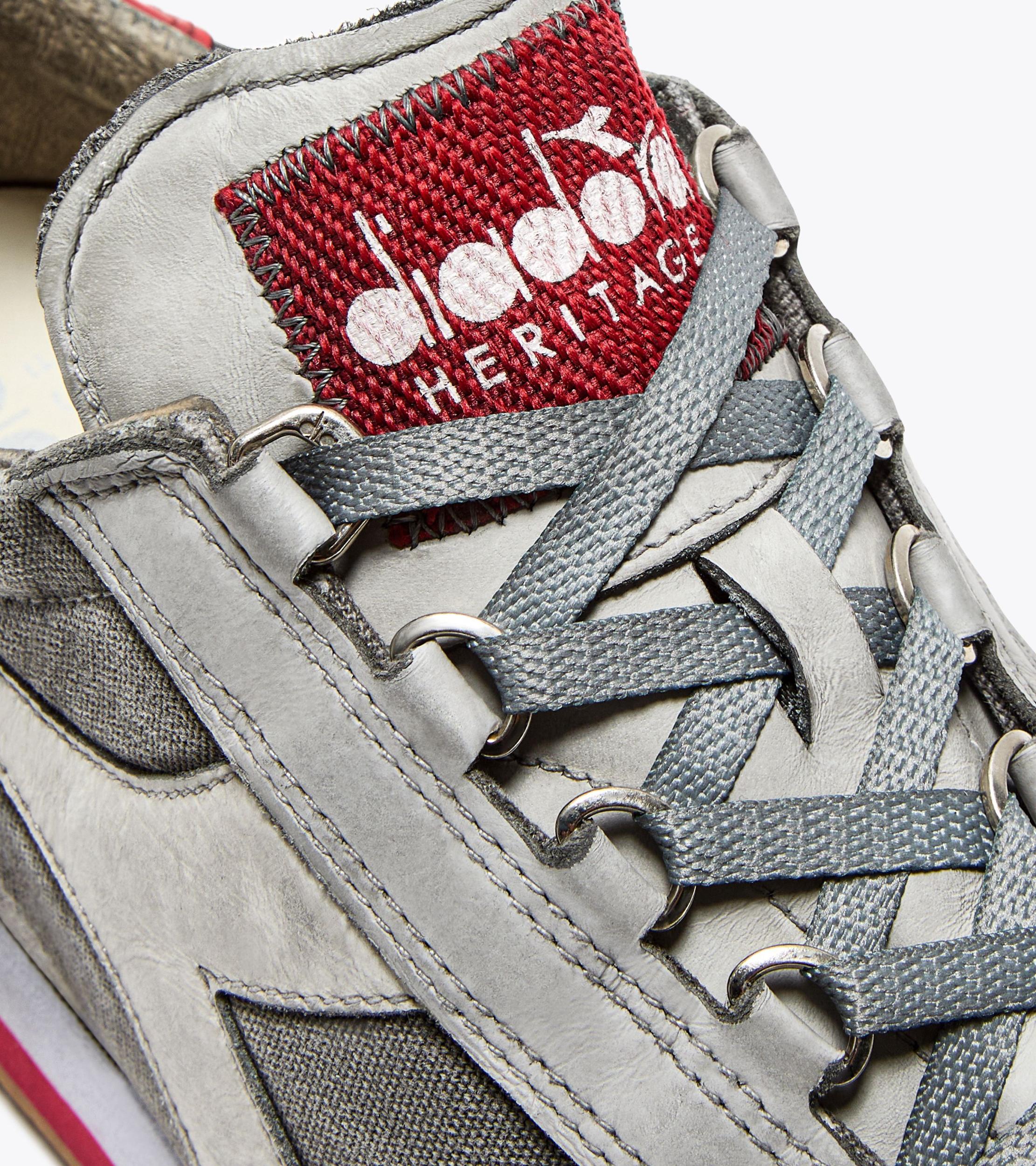 EQUIPE DIRTY SW EVO Product Image