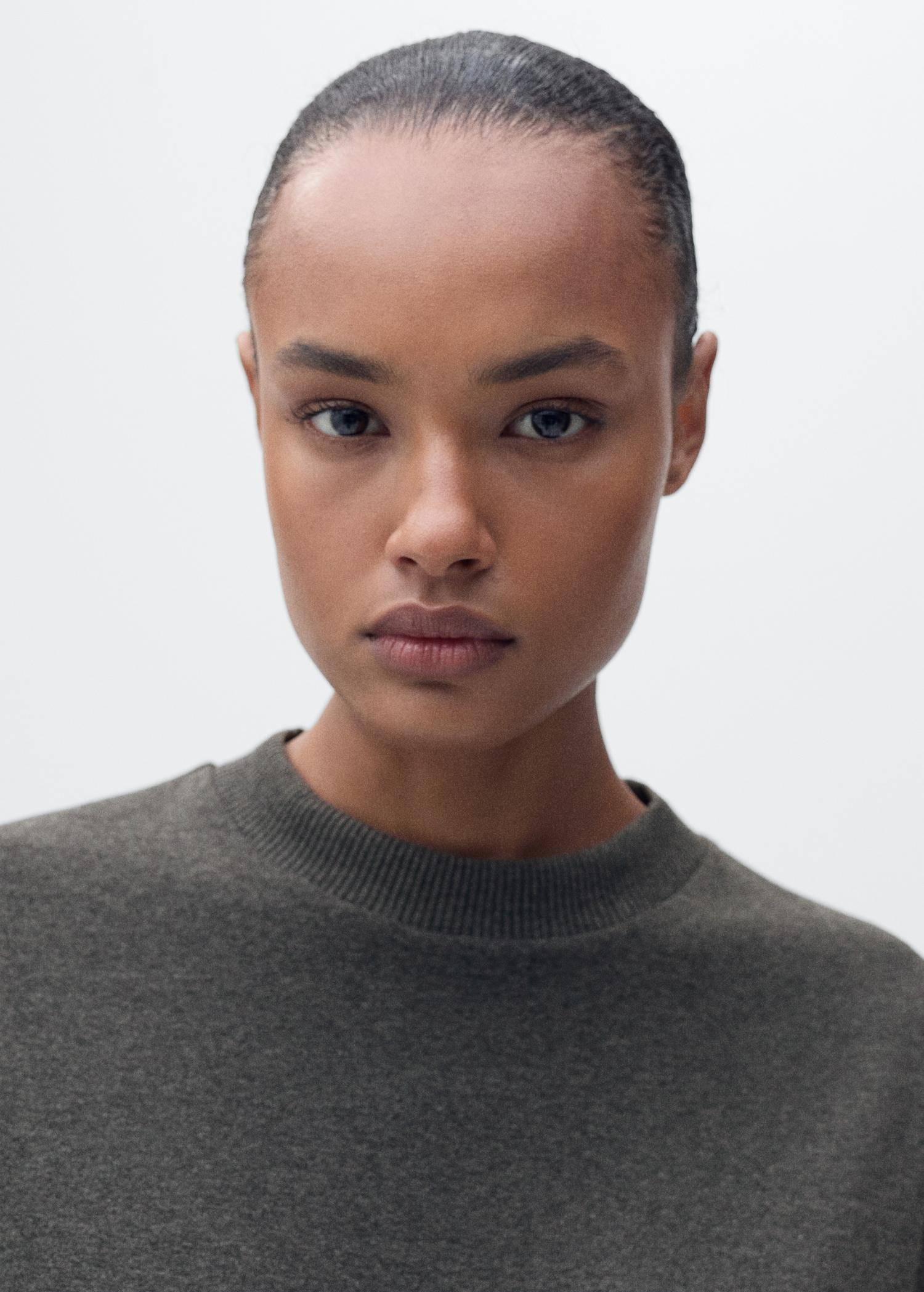 Short-sleeved cotton-blend t-shirt - Women | MANGO USA Product Image