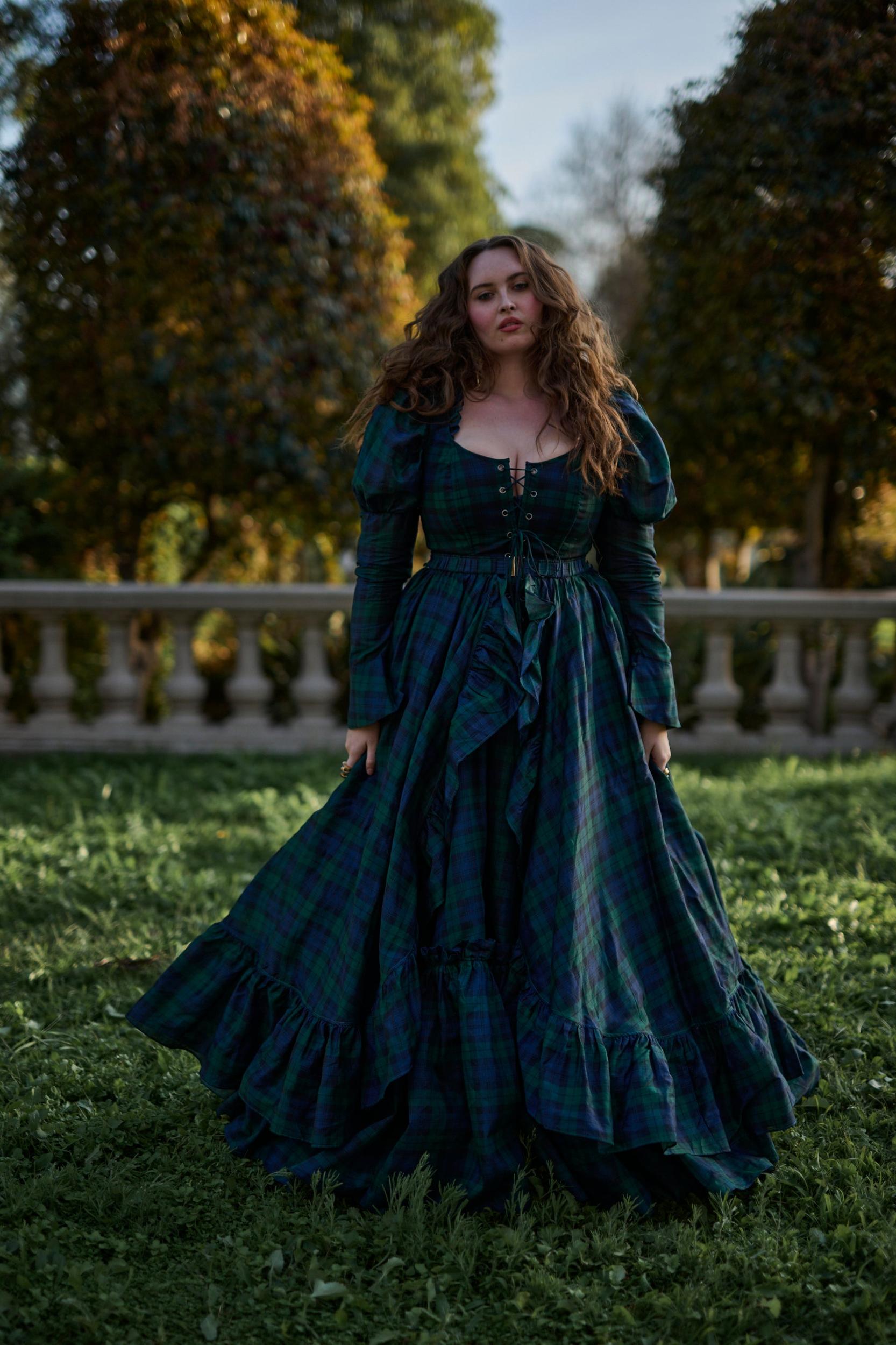 The Scotland Plaid Duchess Tournure Product Image