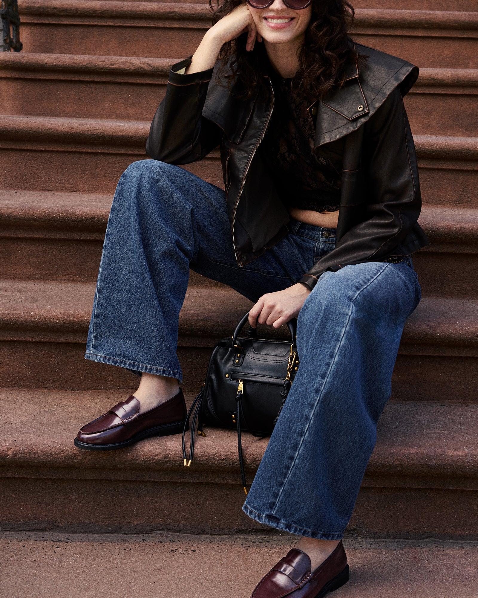 RIGGS BAG OLIVE Female Product Image