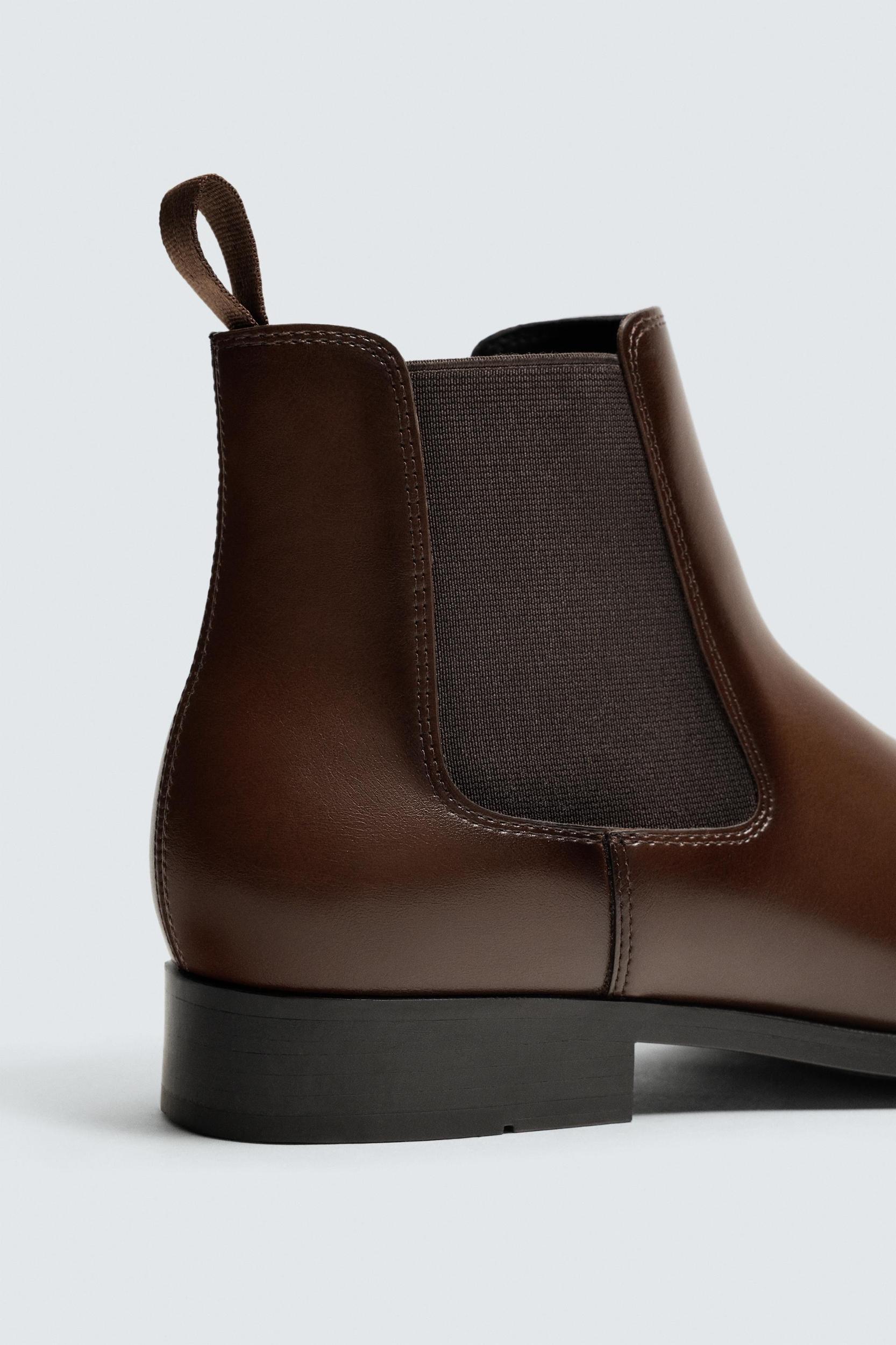 POINTED CHELSEA BOOTS Product Image