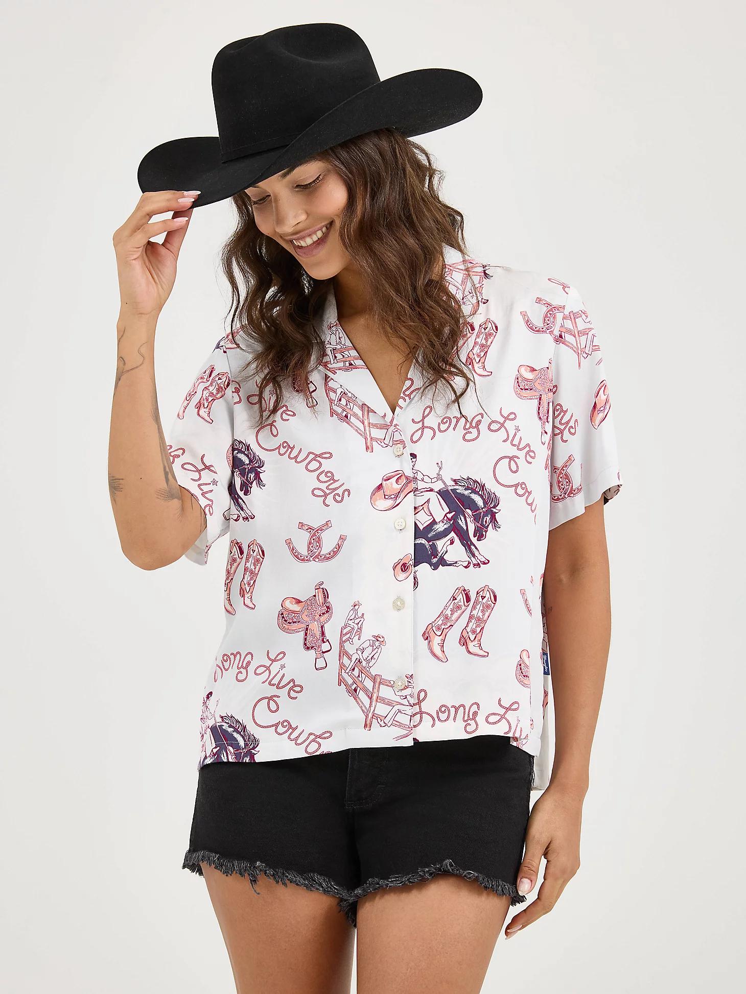 Women's Wrangler Retro® Cowgirl Camp Shirt in Ditsy Cowboy Product Image