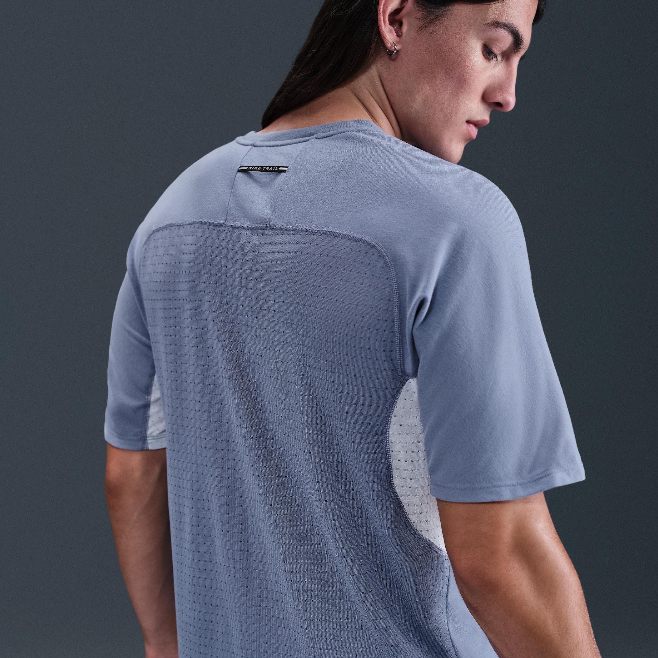 Nike Mens Solar Chase Dri-FIT ADV Short-Sleeve Running Top | HJ3580-499 Product Image