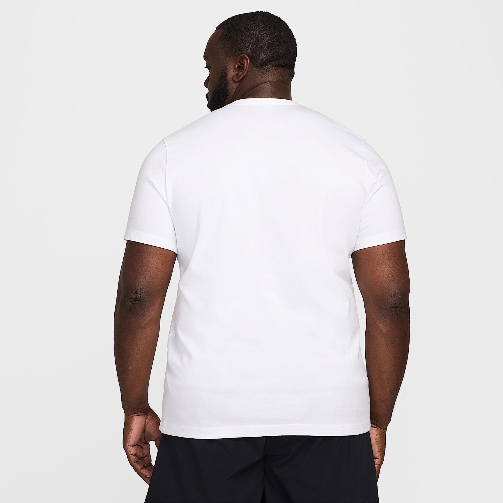 Nike Men's Fitness T-Shirt Product Image