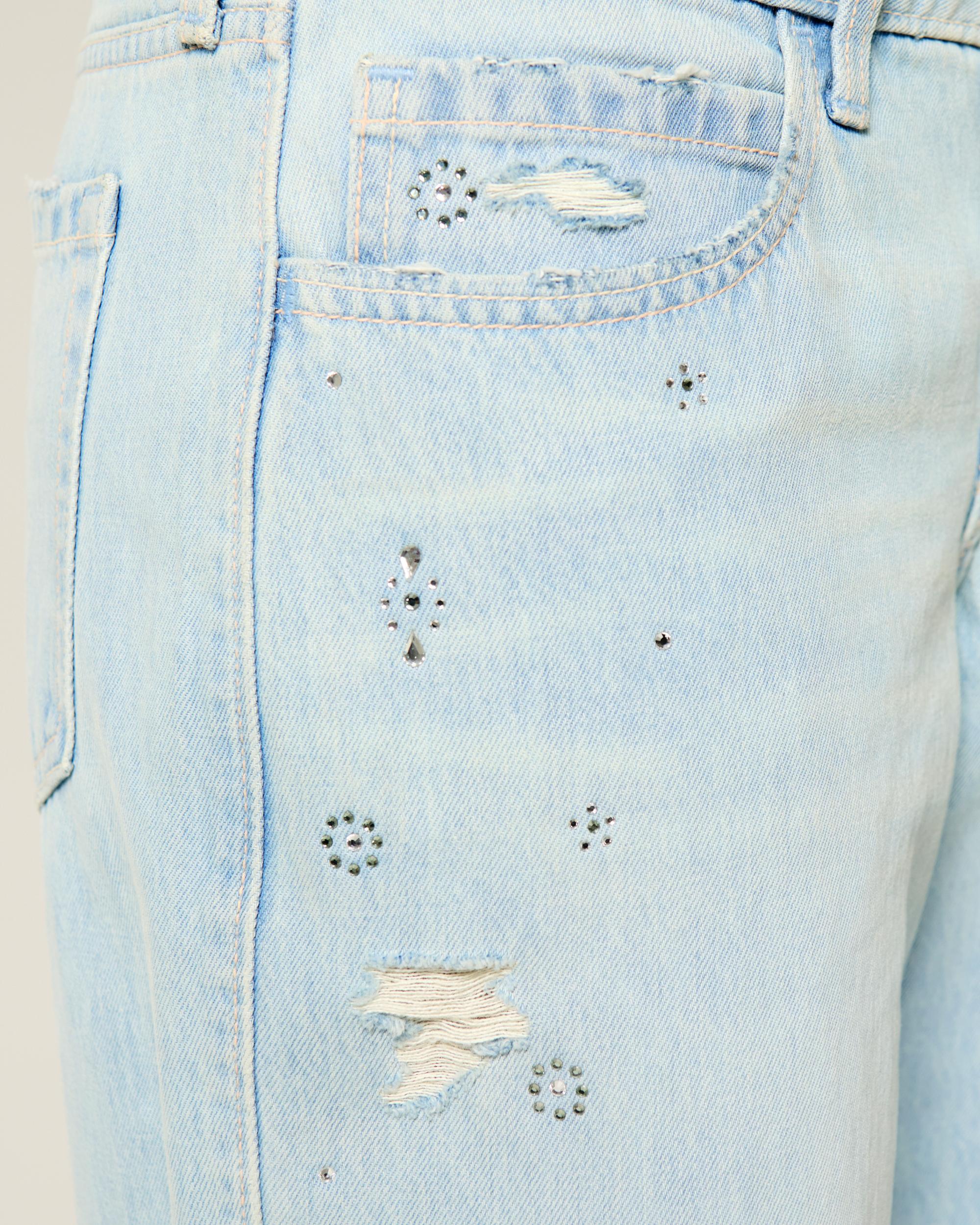 Low-Rise Distressed Light Wash Rhinestone Baggy Jeans Product Image