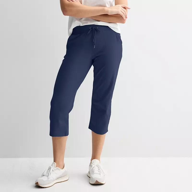 Women's Tek Gear® Essential Capris,  Product Image