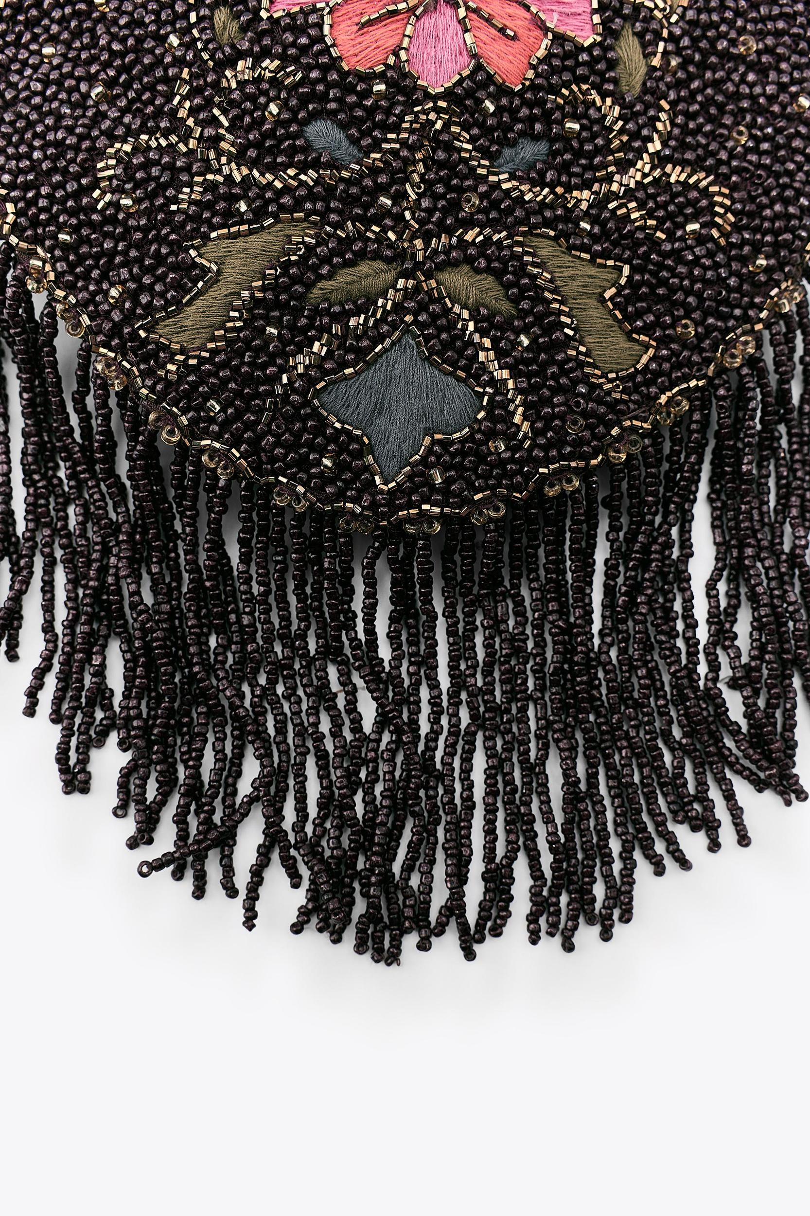 BEADED FRINGE HANDBAG Product Image