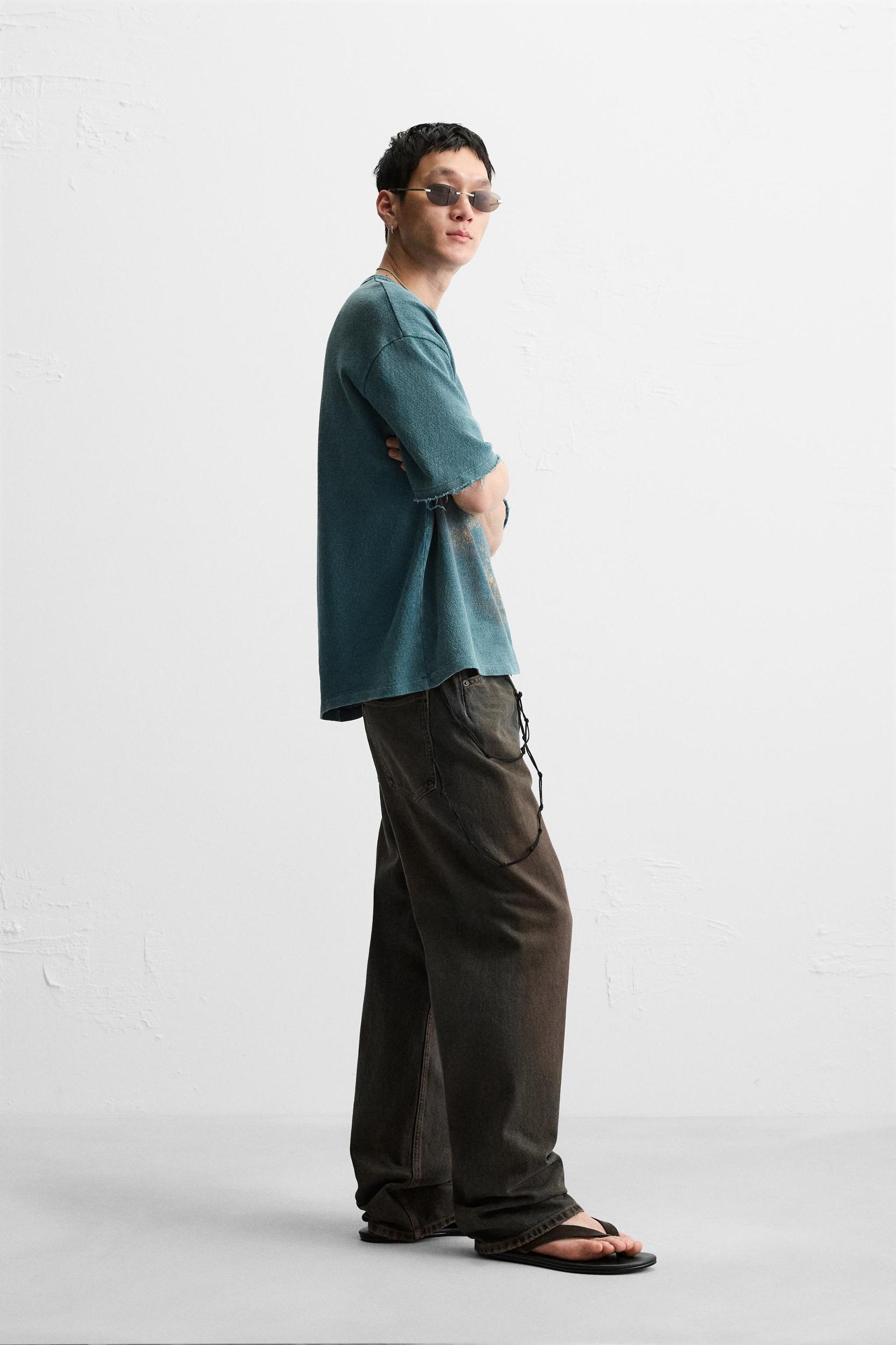 WASHED PRINT KNIT T-SHIRT Product Image