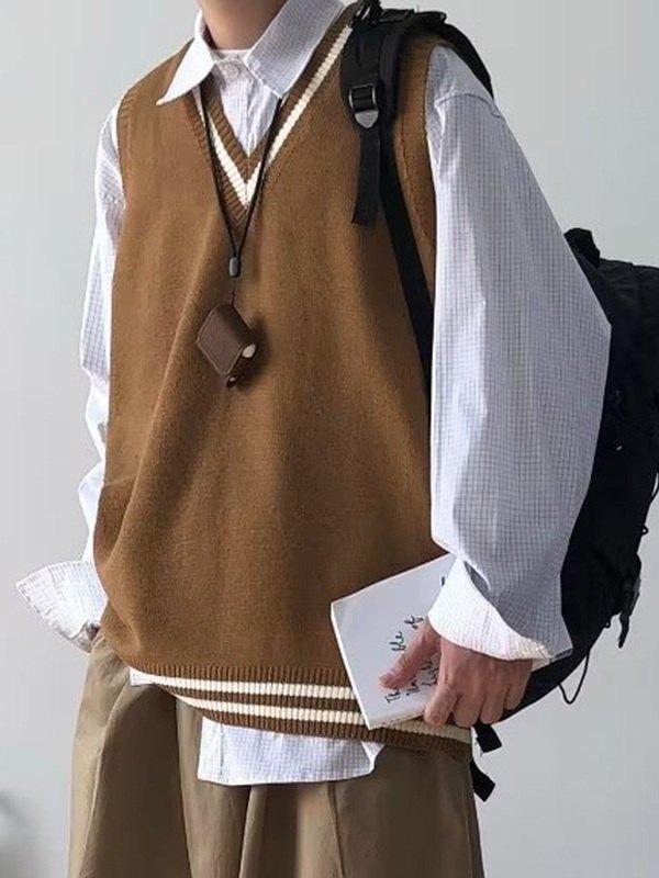 Men's V Neck Striped Sweater Vest Product Image