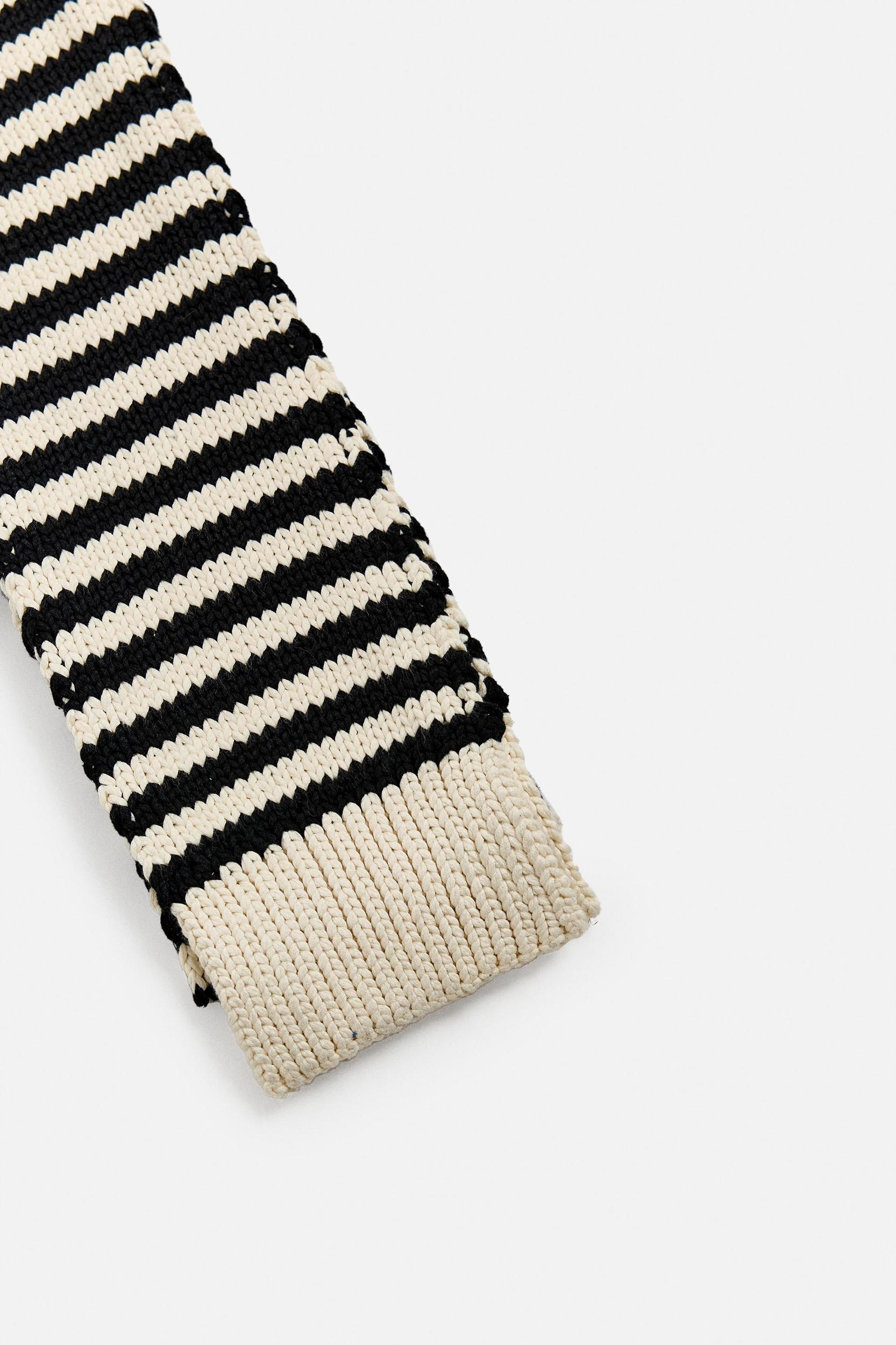 LIMITED EDITION STRIPED KNIT SCARF Product Image