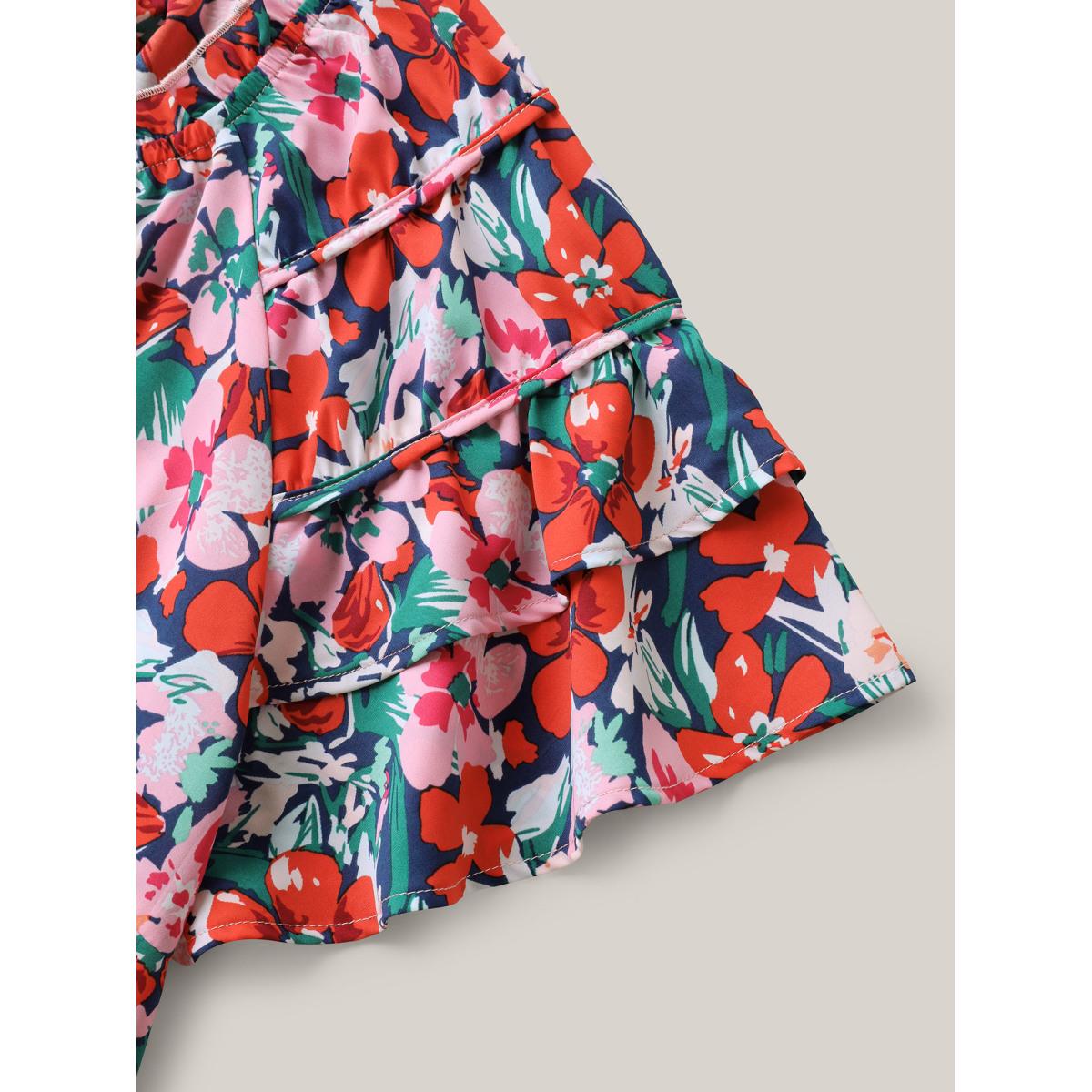 Plus Size Multicolor Groovy Floral Print Ruffled Layered Sleeve Blouse Women Leisure Short sleeve Round Neck Casual Blouses BloomChic 26/4X Product Image