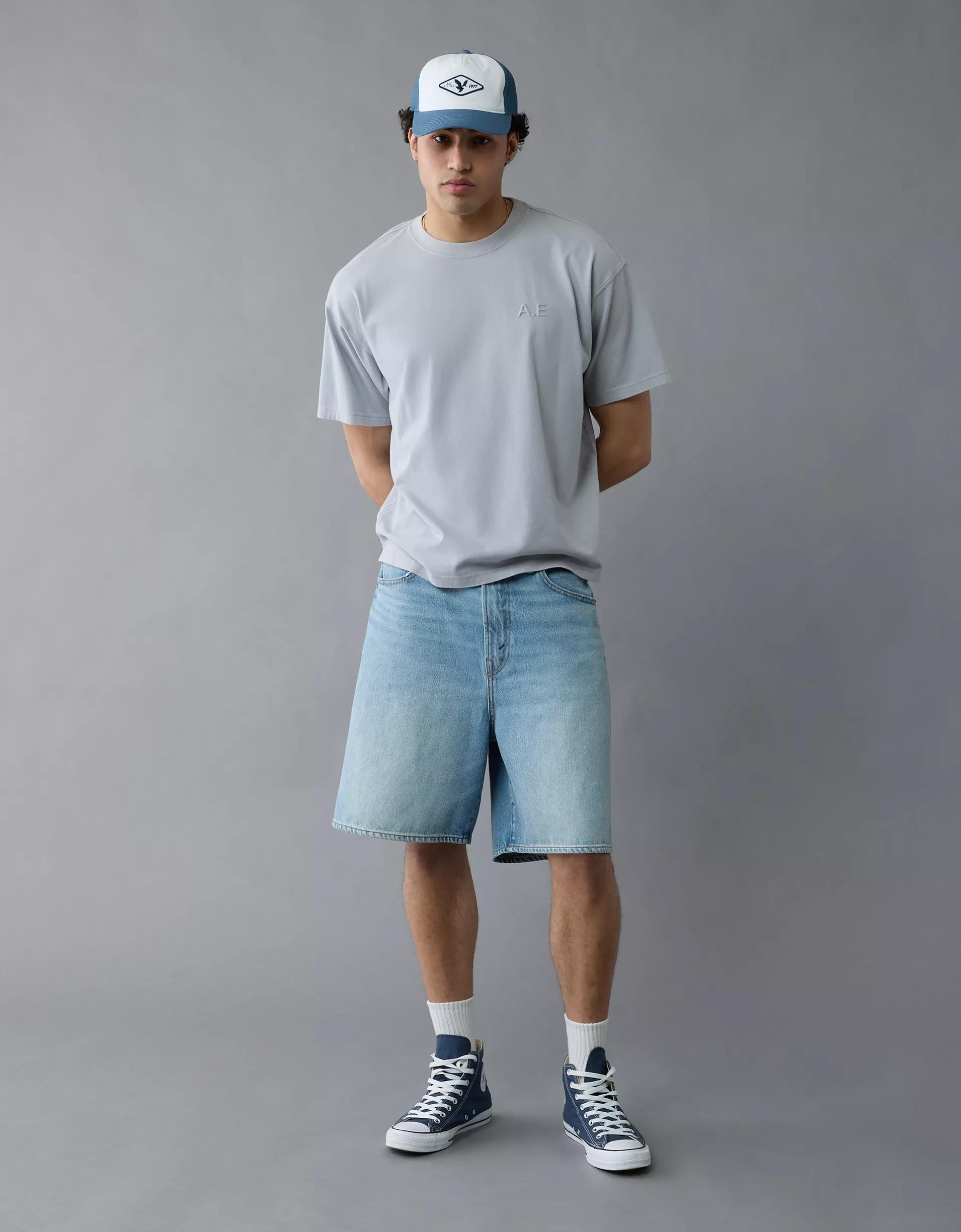 AE Boxy Elevated Logo Graphic T-Shirt Product Image