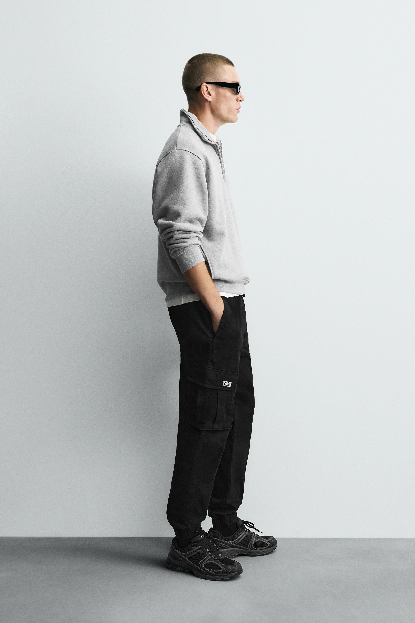 SLIM FIT CARGO PANTS Product Image