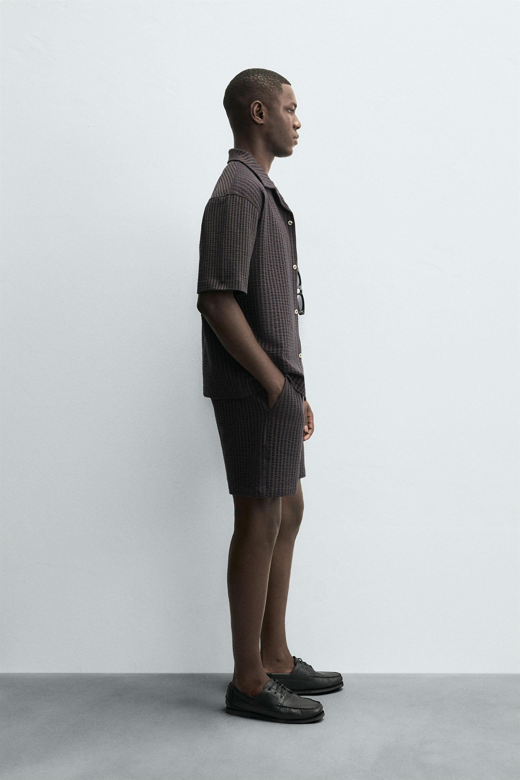 COMFORT STRIPED SEERSUCKER SHORTS Product Image