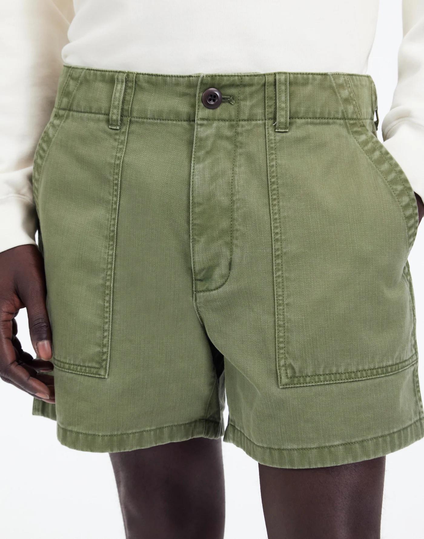 Fatigue Shorts in Garment-Dyed Cotton Twill Product Image
