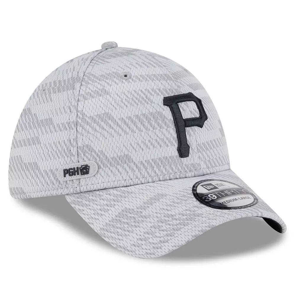 Men's New Era Gray Pittsburgh Pirates 2025 MLB Clubhouse 39THIRTY Flex Hat, Size: Small/Medium, Grey Product Image