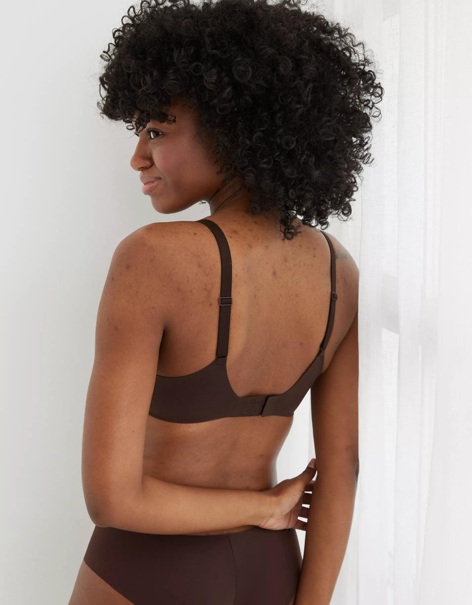 SMOOTHEZ Full Coverage Lightly Lined Bra Product Image