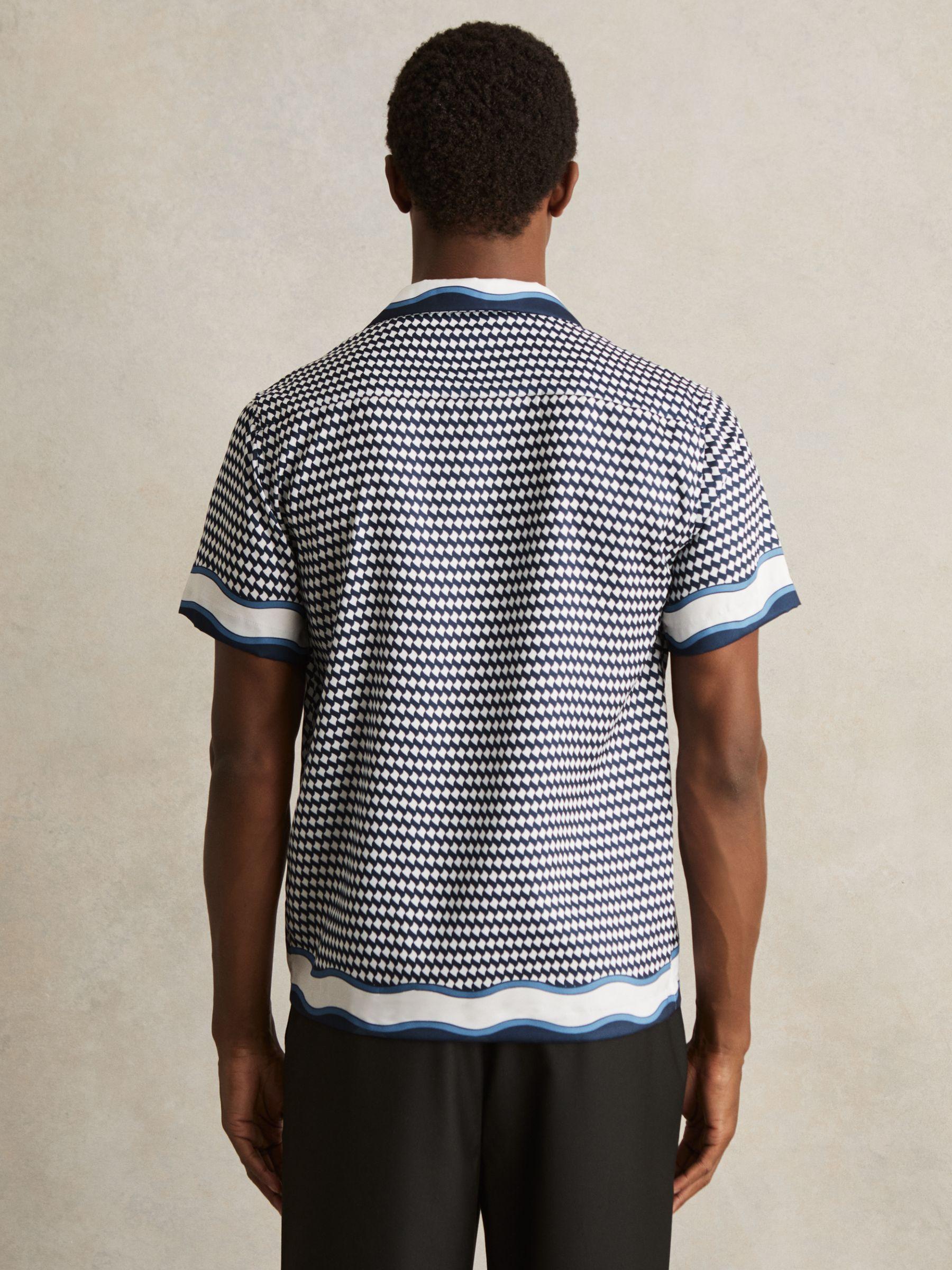 Geometric-Print Cuban-Collar Shirt in White/Navy Product Image