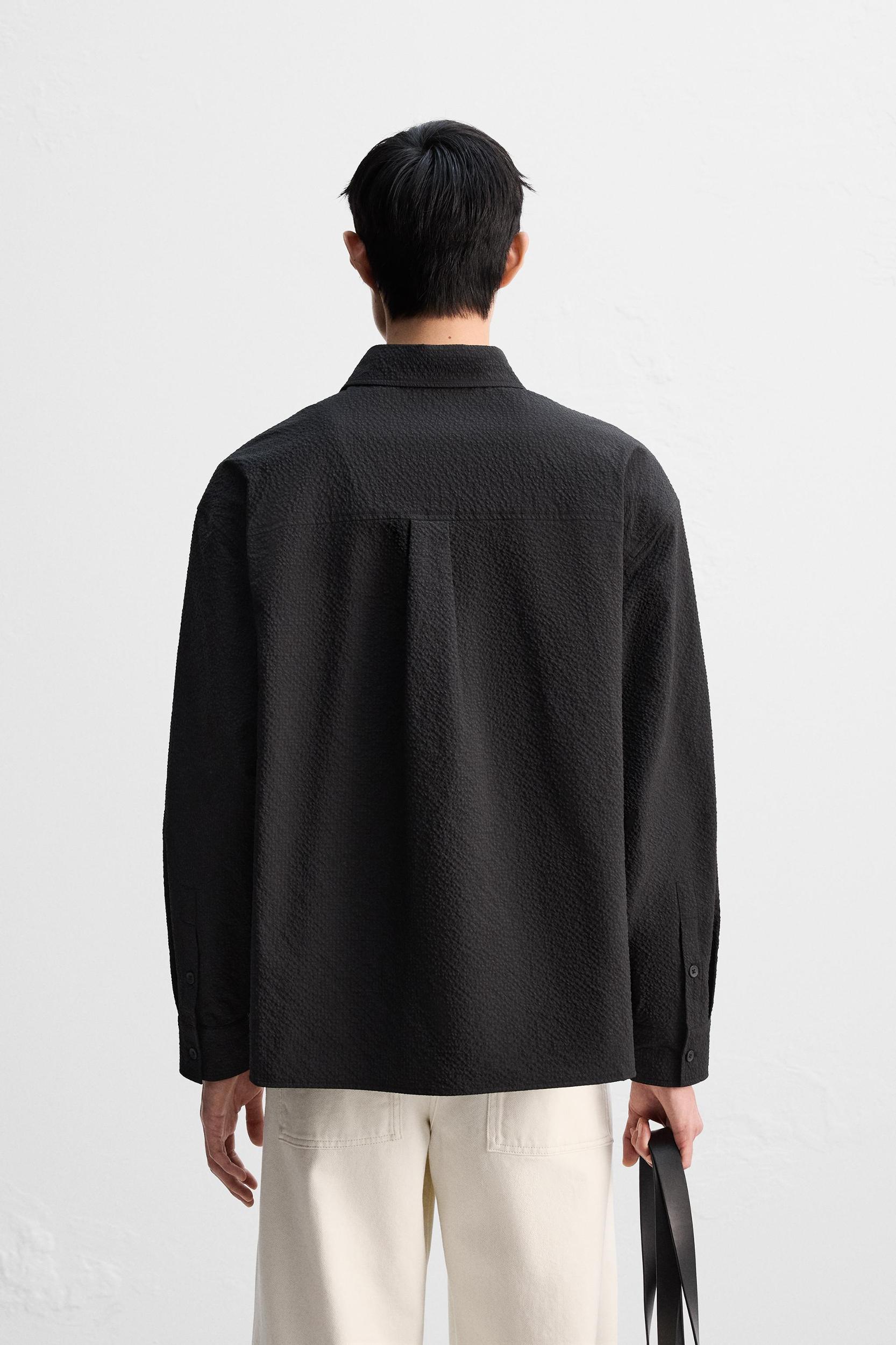 RELAXED FIT SEERSUCKER SHIRT Product Image