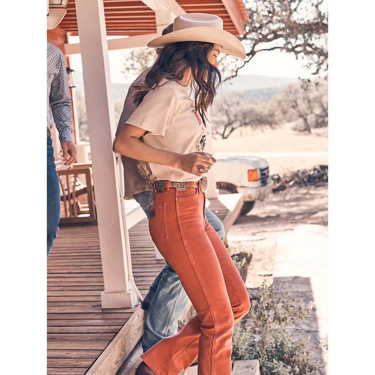 Women's Wrangler Retro® Bailey High Rise Colorwash Bootcut Jean in Audrey Product Image