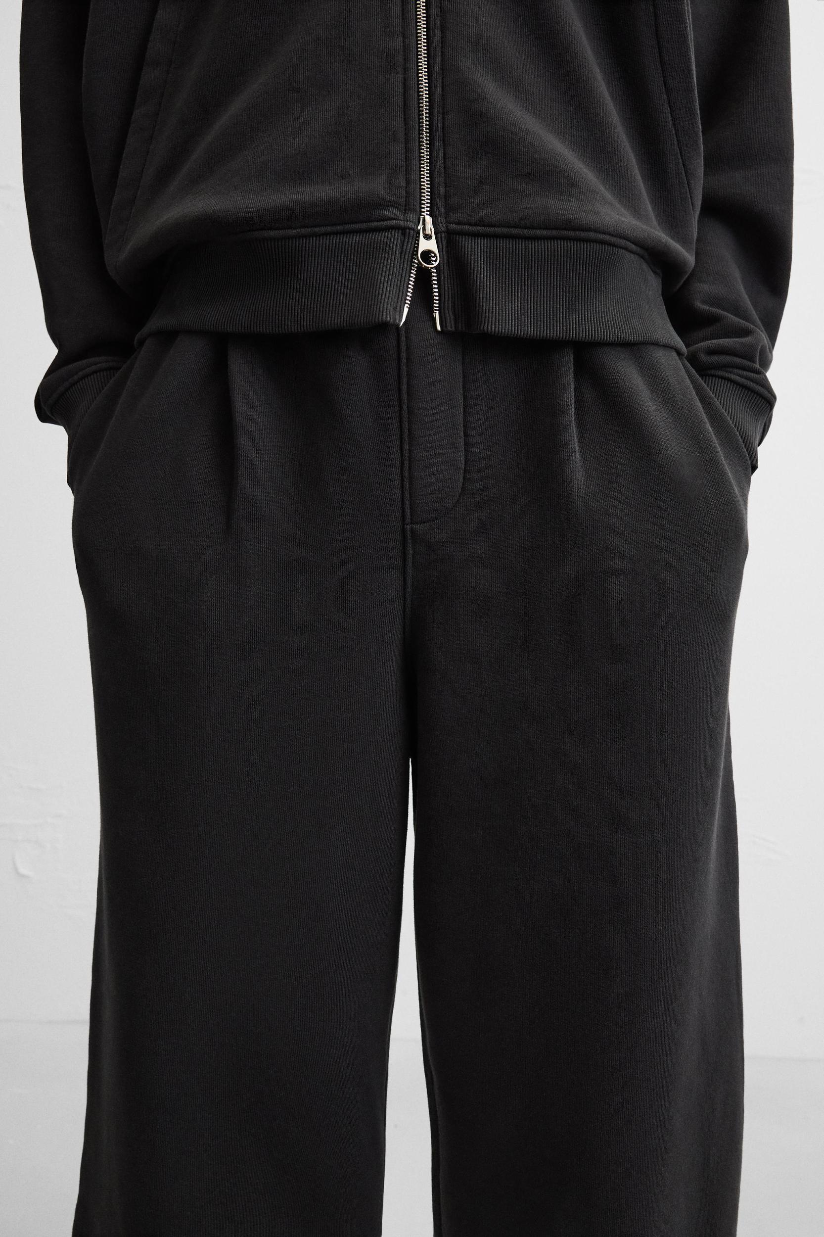 WASHED PLEATED JOGGER PANTS Product Image