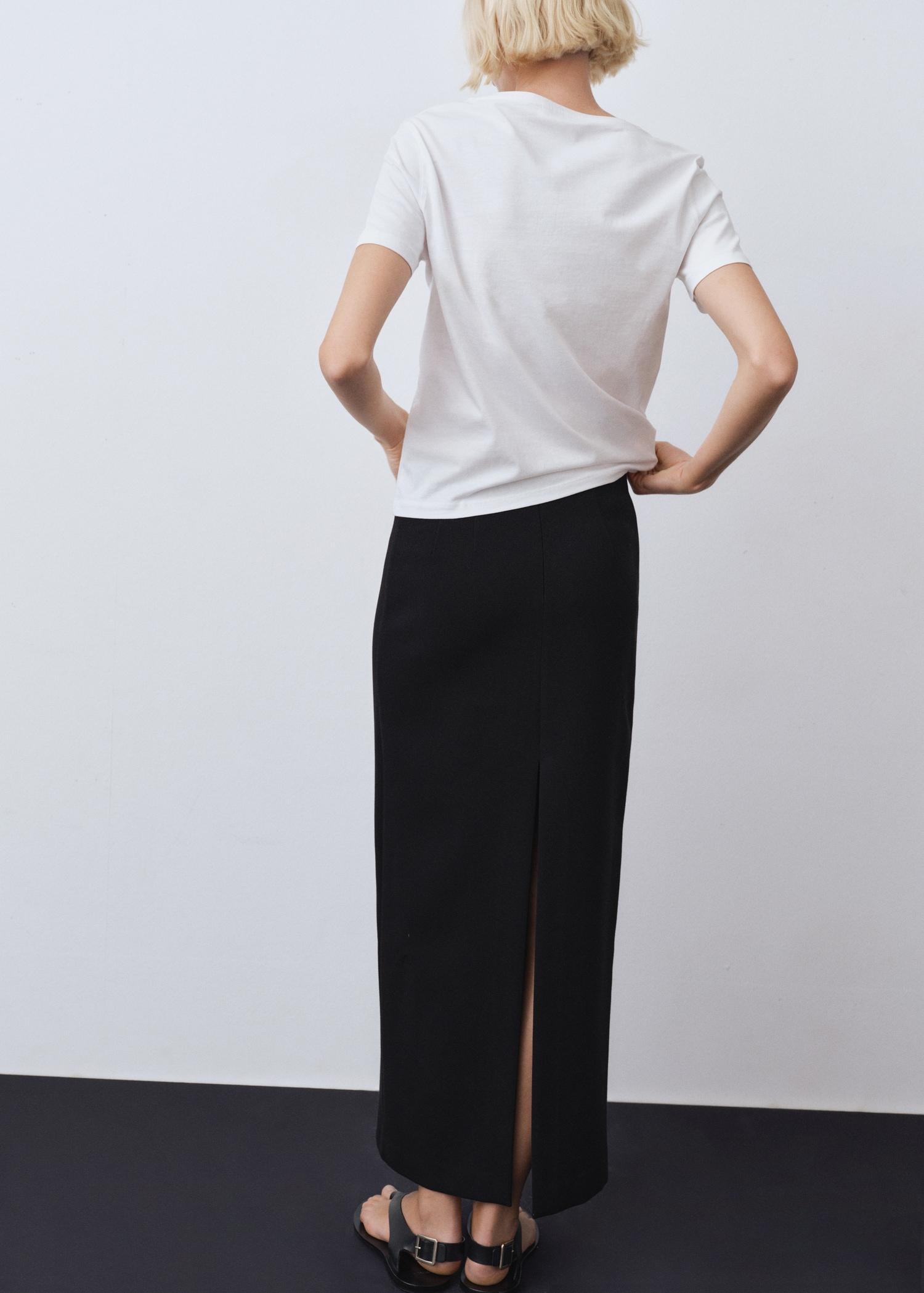 V-neck cotton T-shirt - Women | MANGO USA Product Image